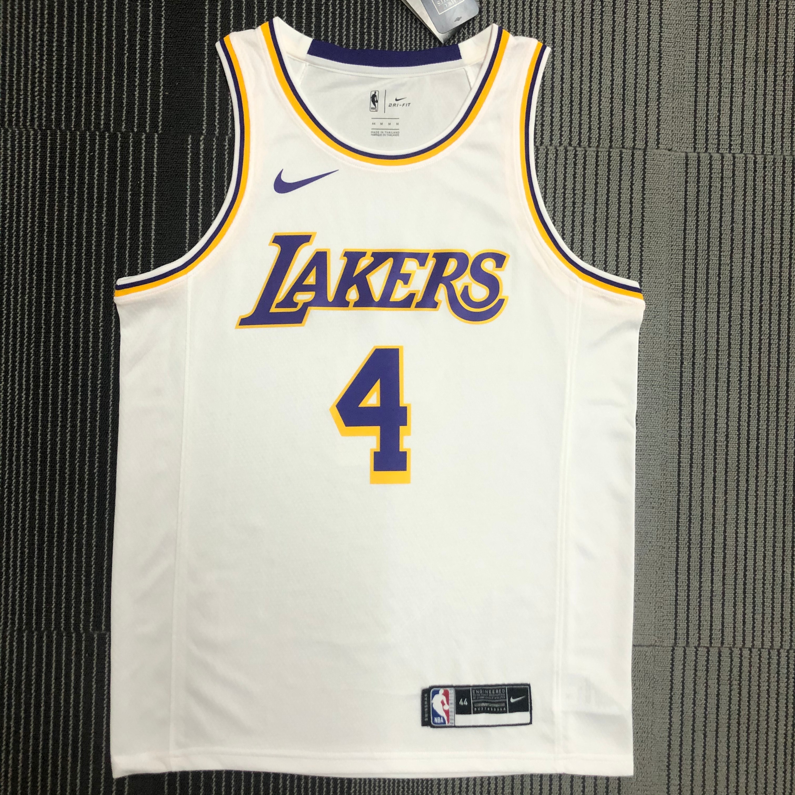 Lakers crewneck white No. 4 Rondo