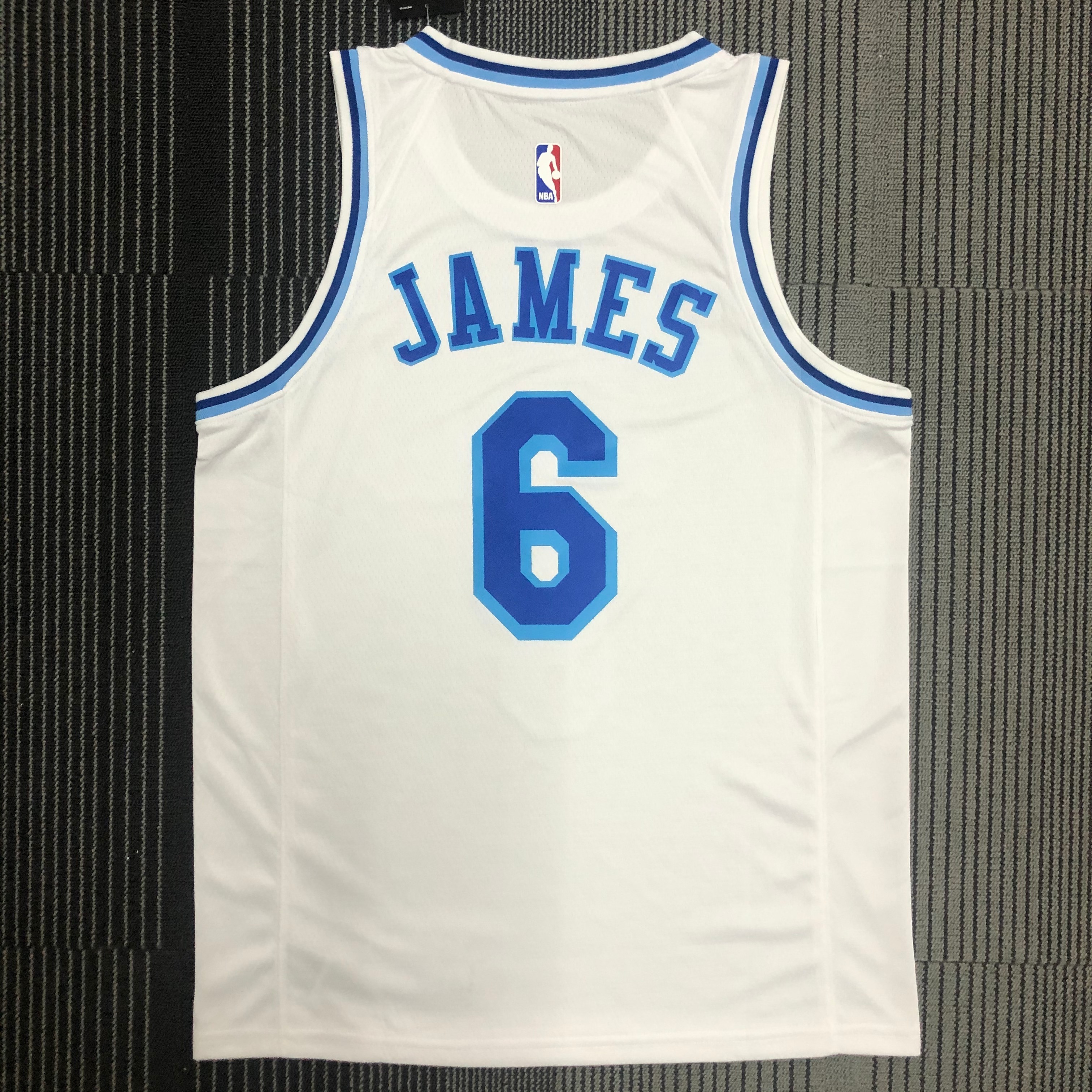 Lakers Latin Night (high head) White # 6 James