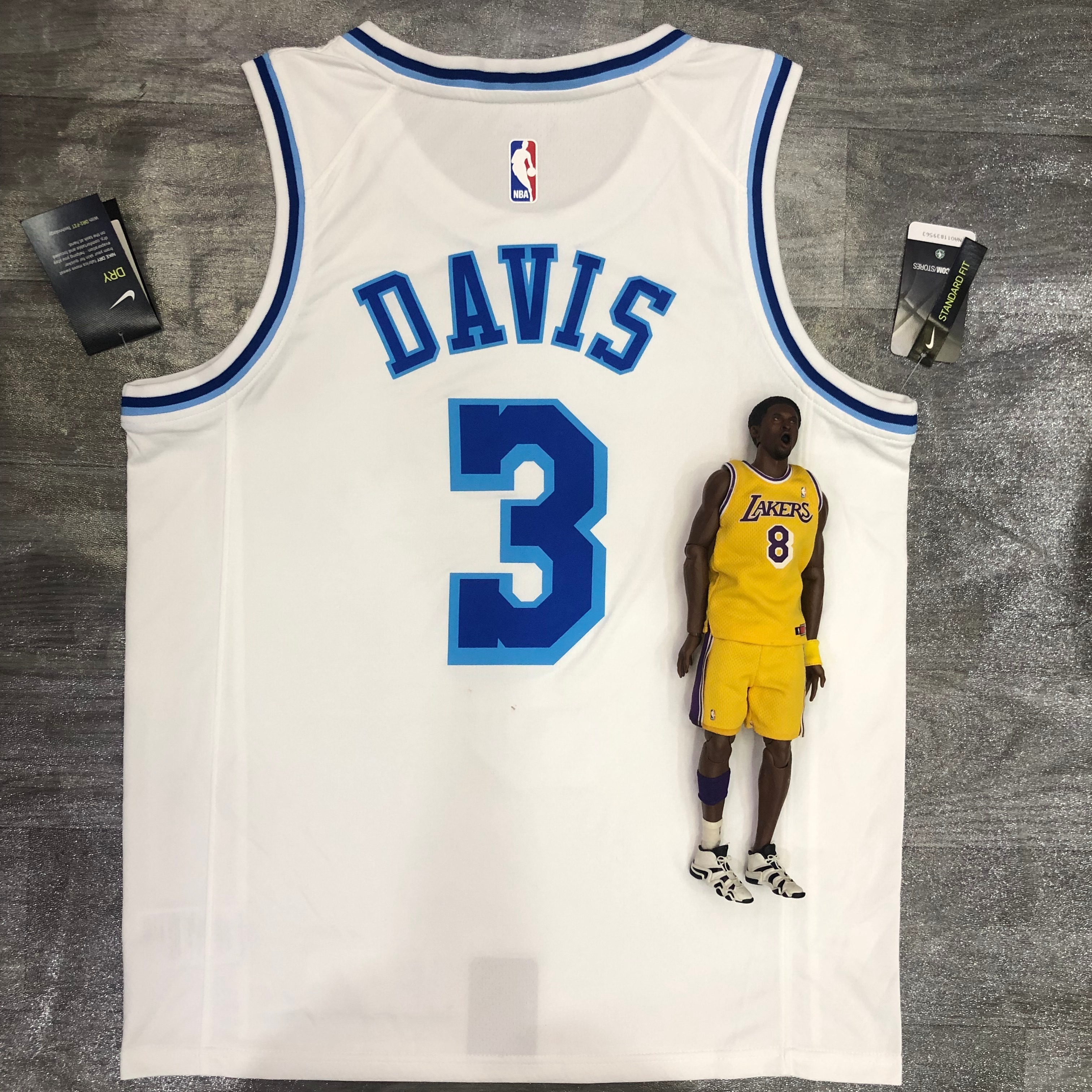 Lakers Latin Retro Night white No. 3 Davis