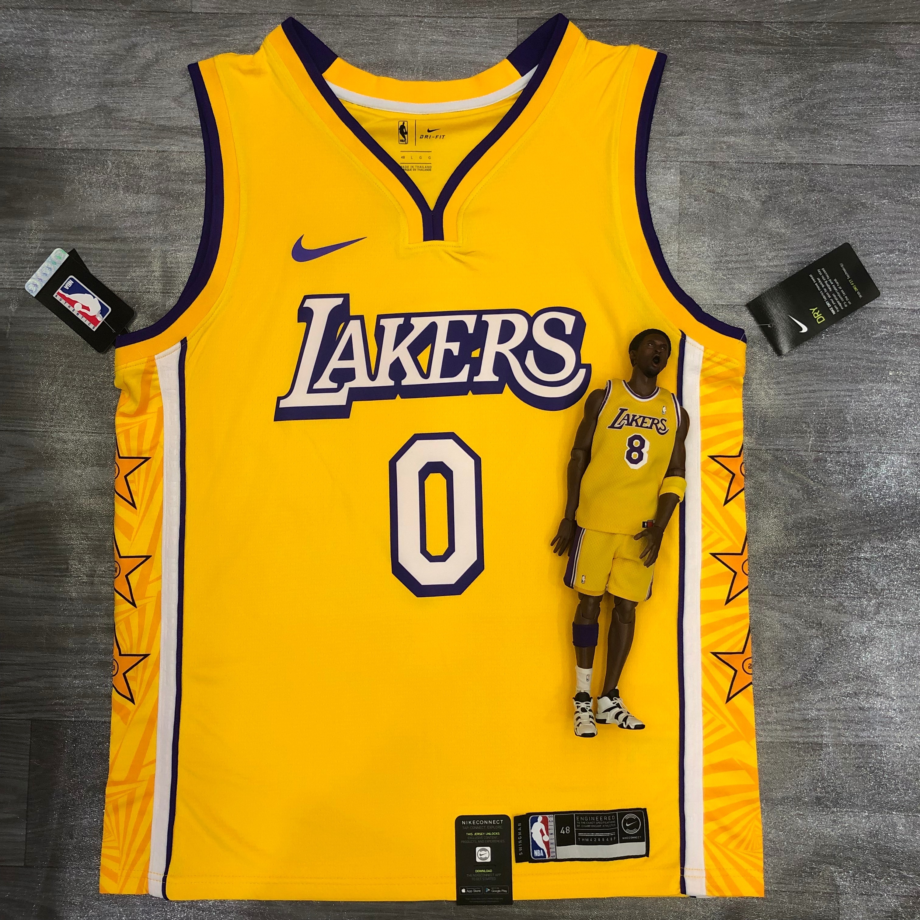 The Lakers brought Star No. 0 Nick Young