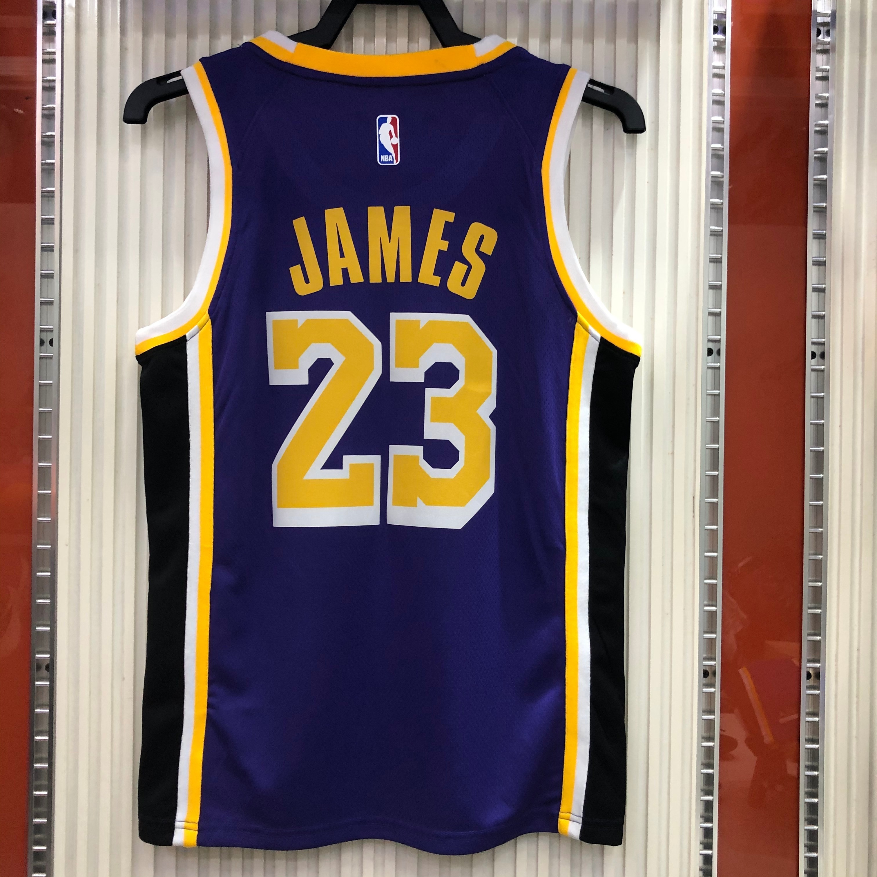 Lakers Flyers limited No. 23 James