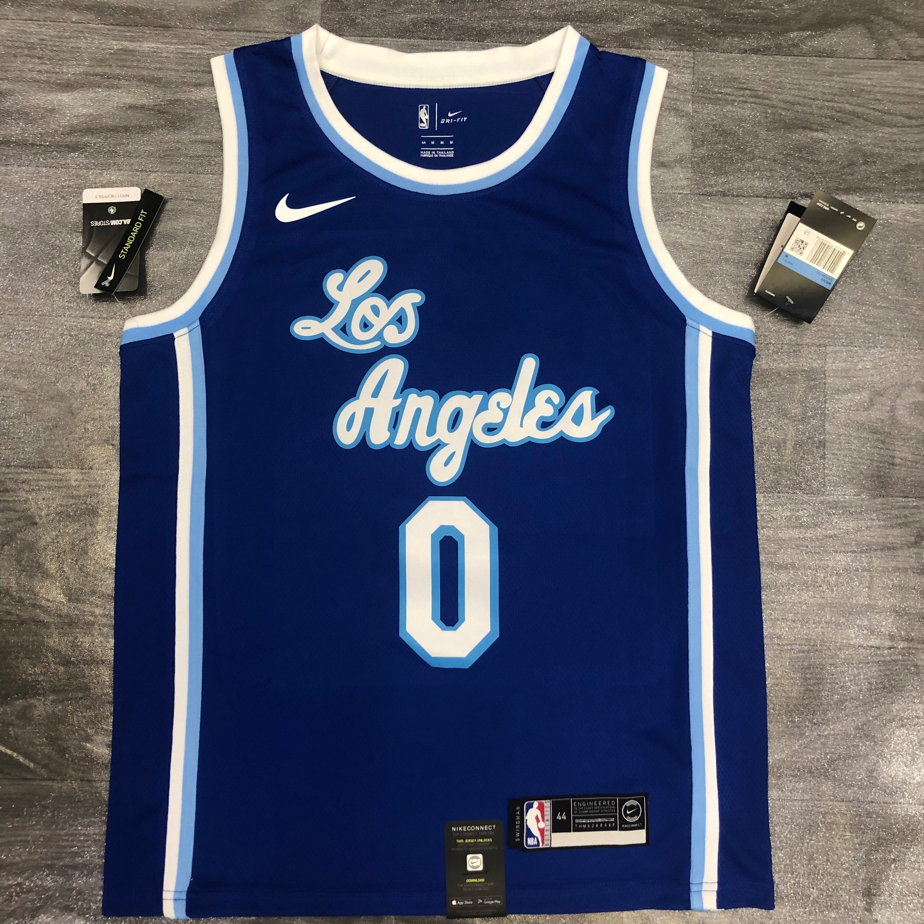 Lakers Latin Throwback Night Blue 0 Cunek Young