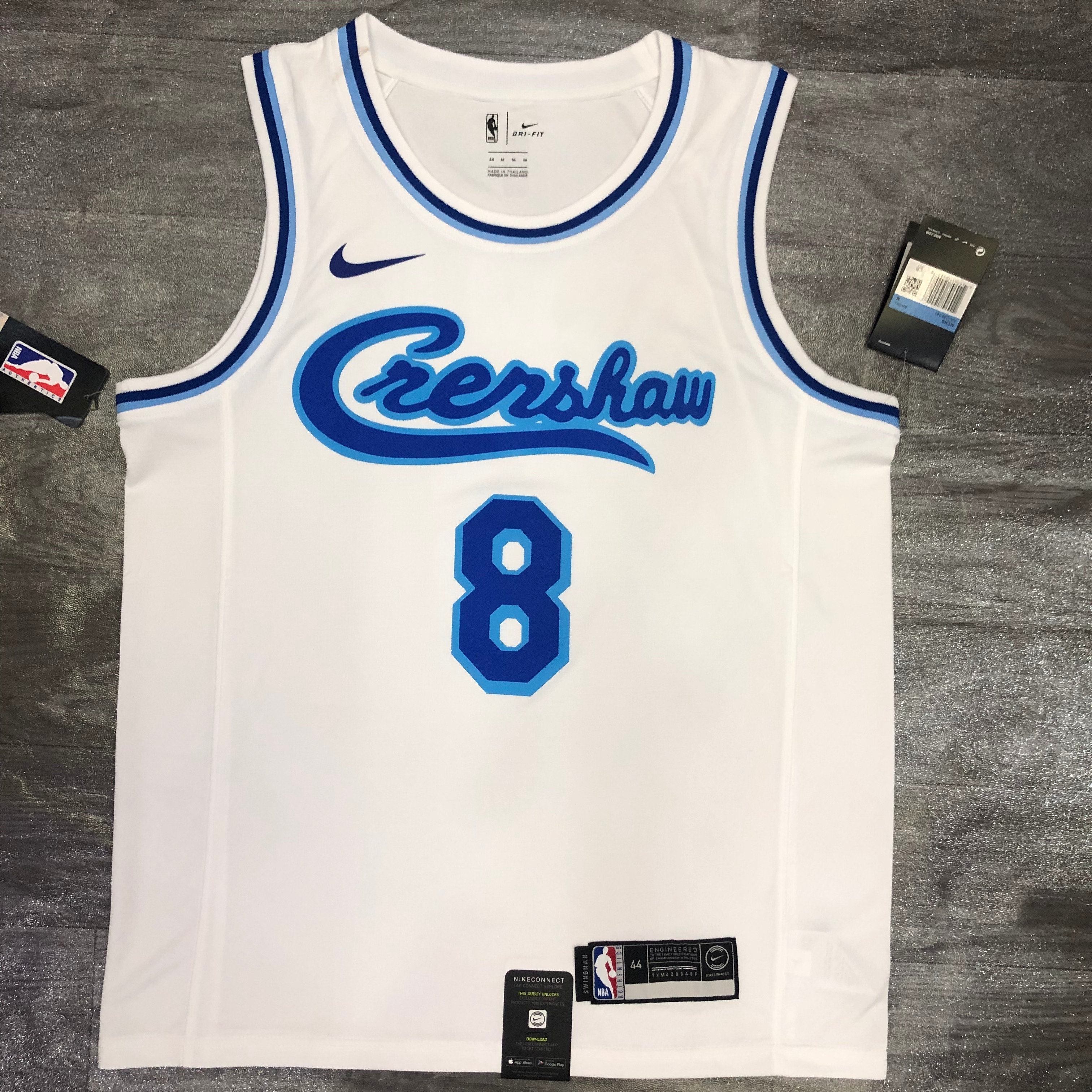 Lakers Latin throwback singer co-titled white No. 8 Bryant