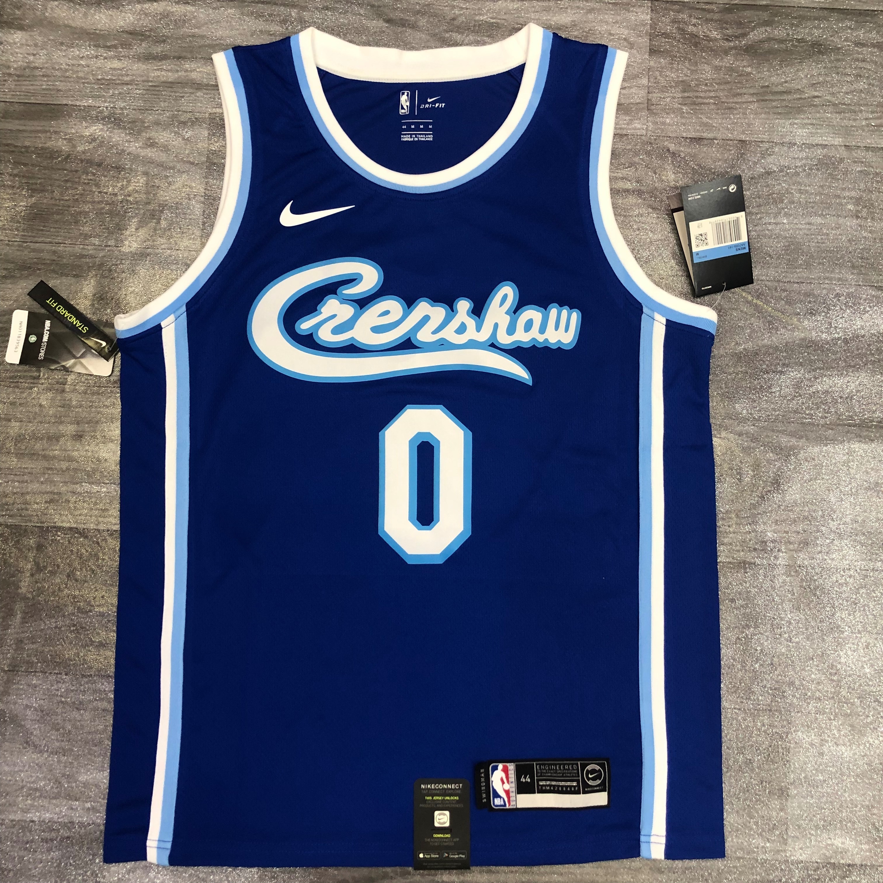 Lakers Latin throwback singer co-titled Blue 0 Kuzma