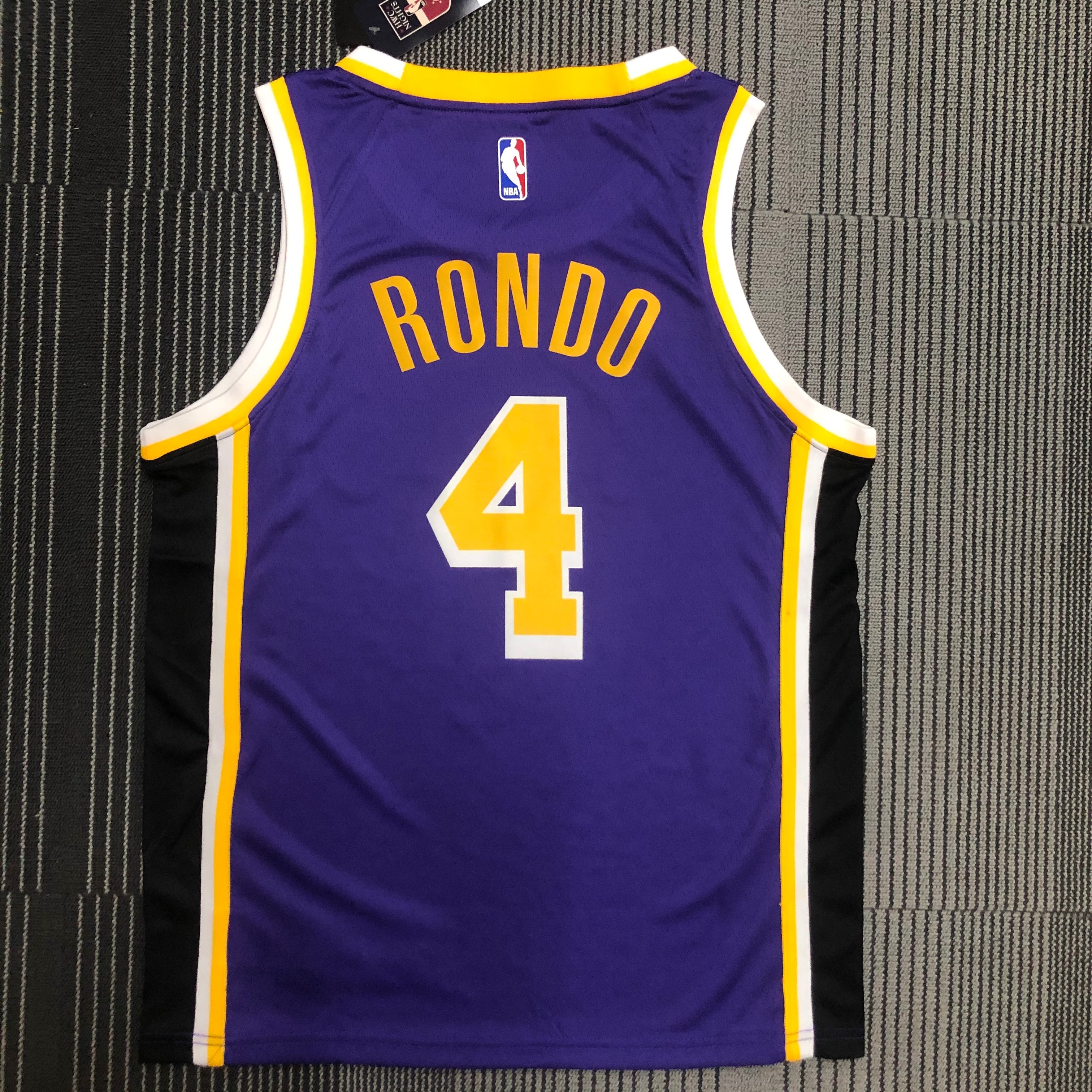 Lakers crewneck purple (Nike) No. 4 Rondo