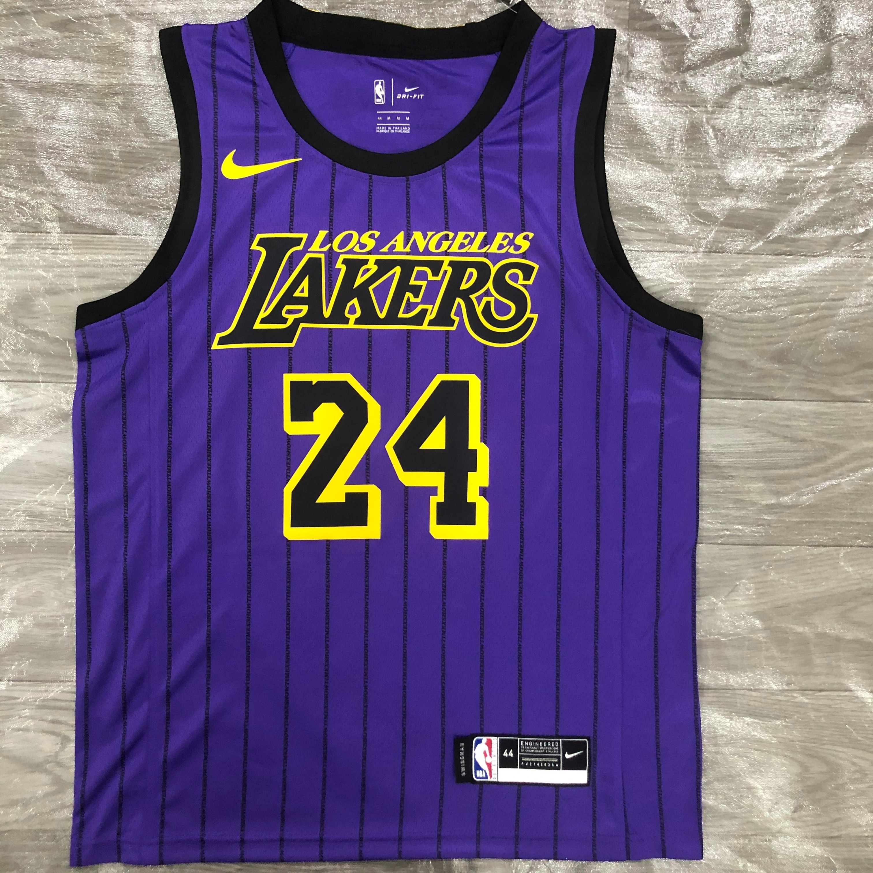 The Lakers' 18 purple stripes limited Kobe Bryant to No. 24
