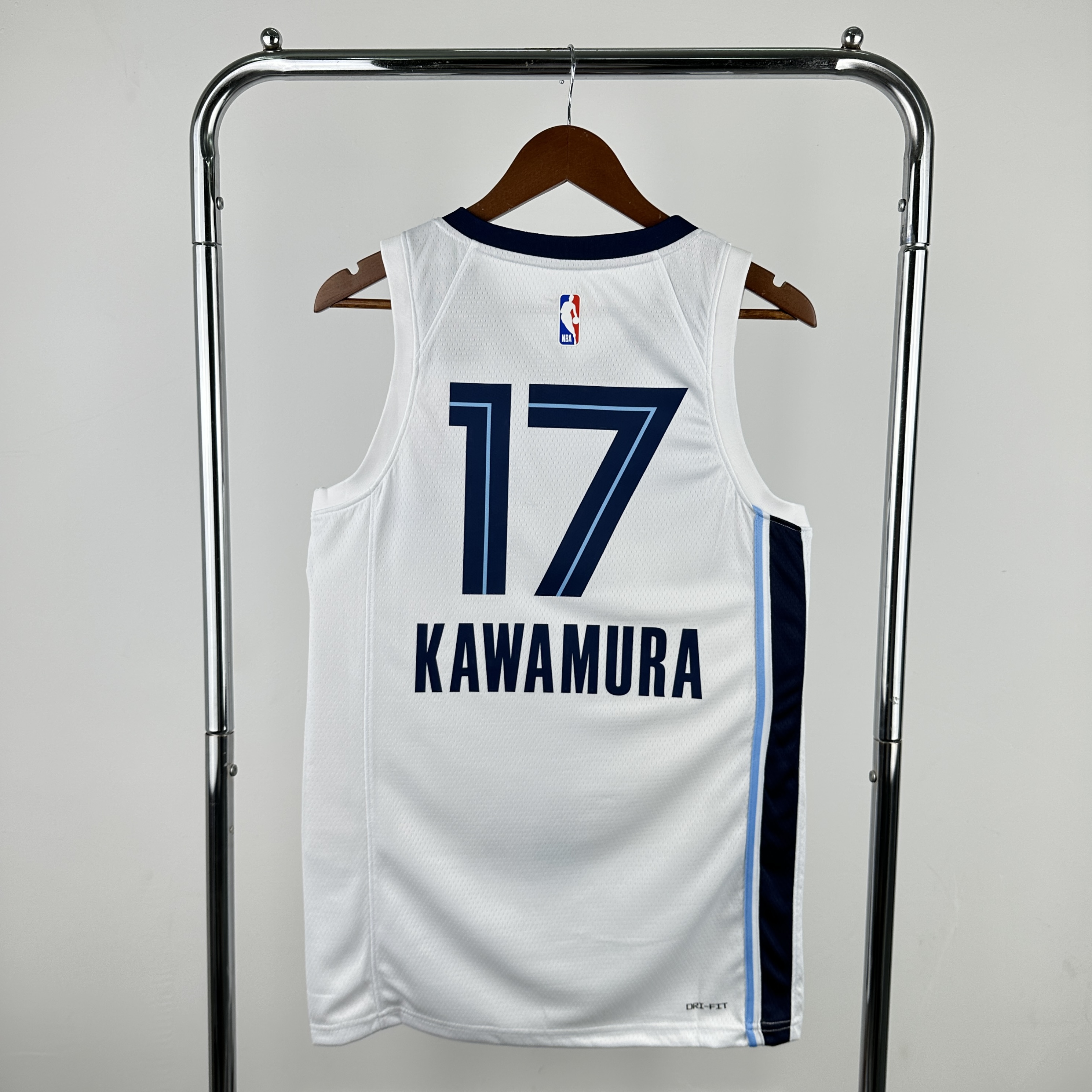 Season 23 Grizzlies White # 17 Kawamura
