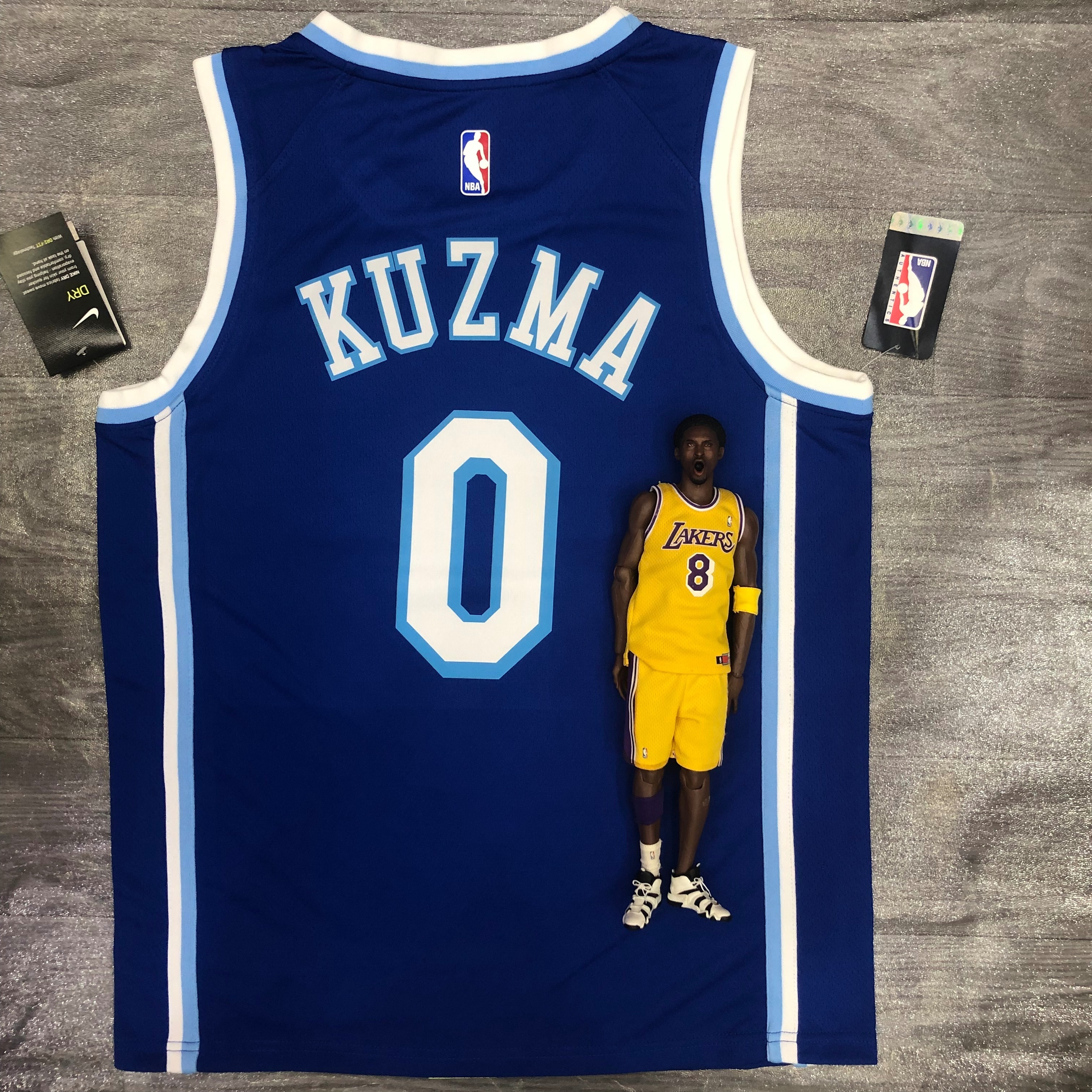 Lakers Latin Throwback night Blue 0 Kuzma