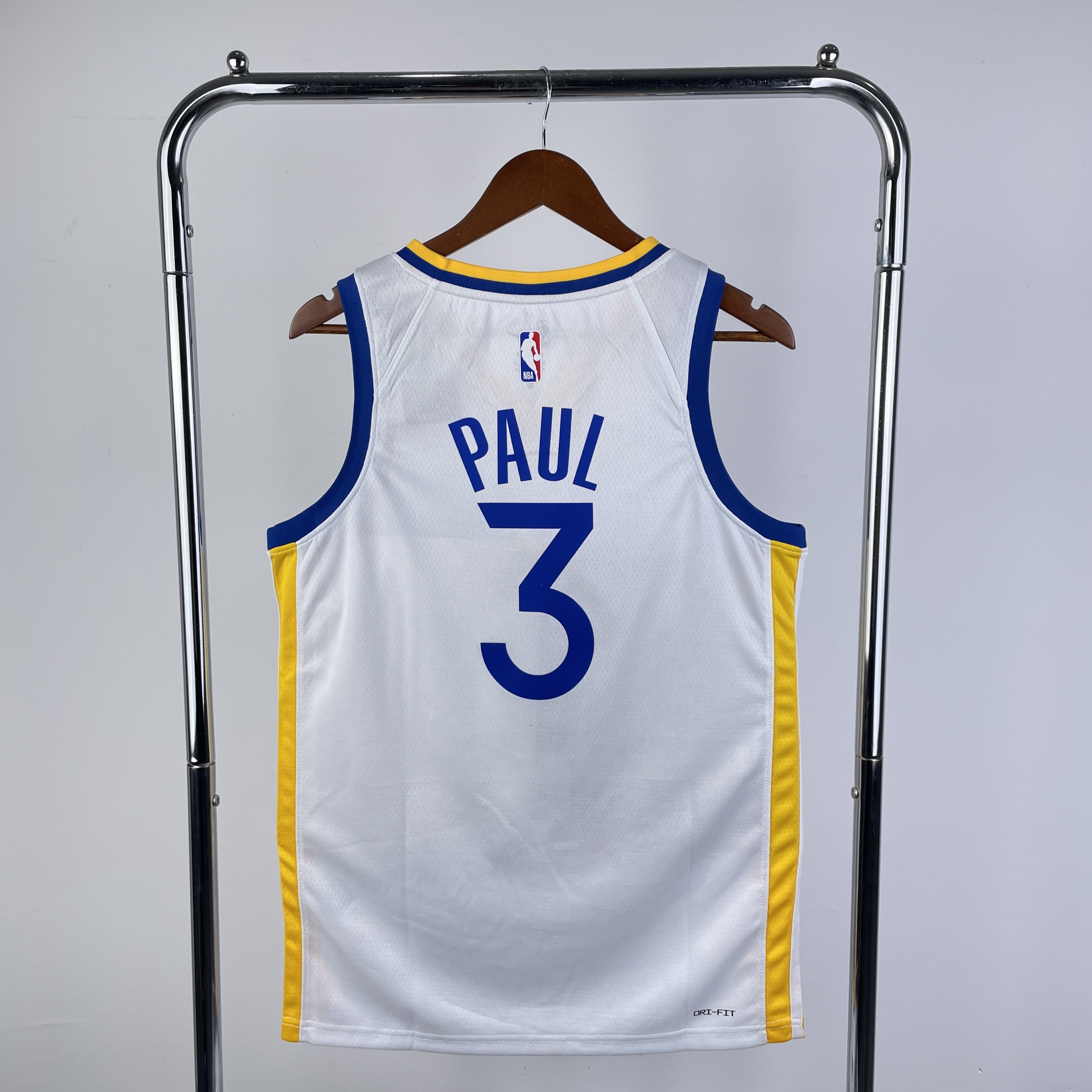 '23 Warriors V-neck white No. 3 Paul