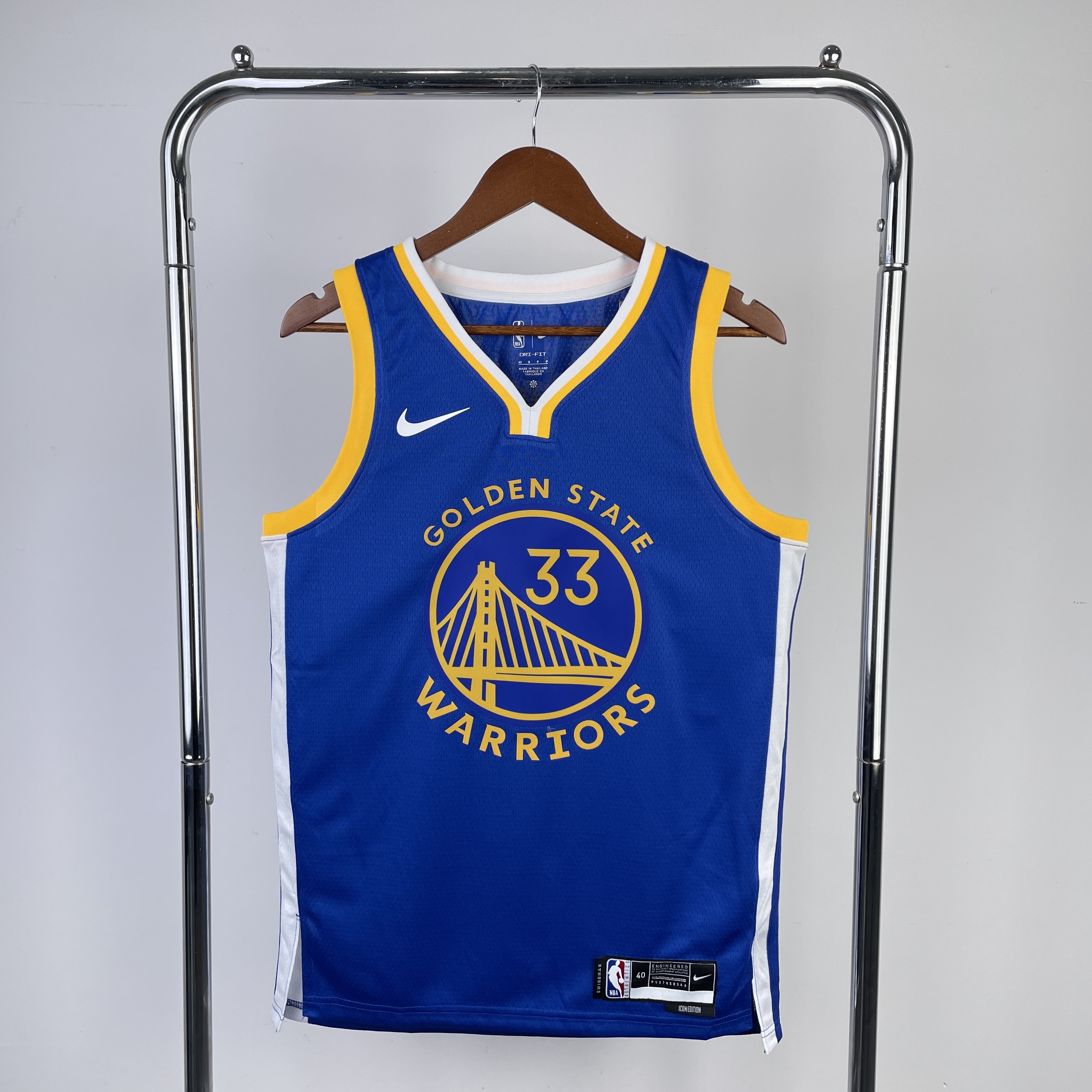 Season 23 Warriors away blue 33 Wiseman