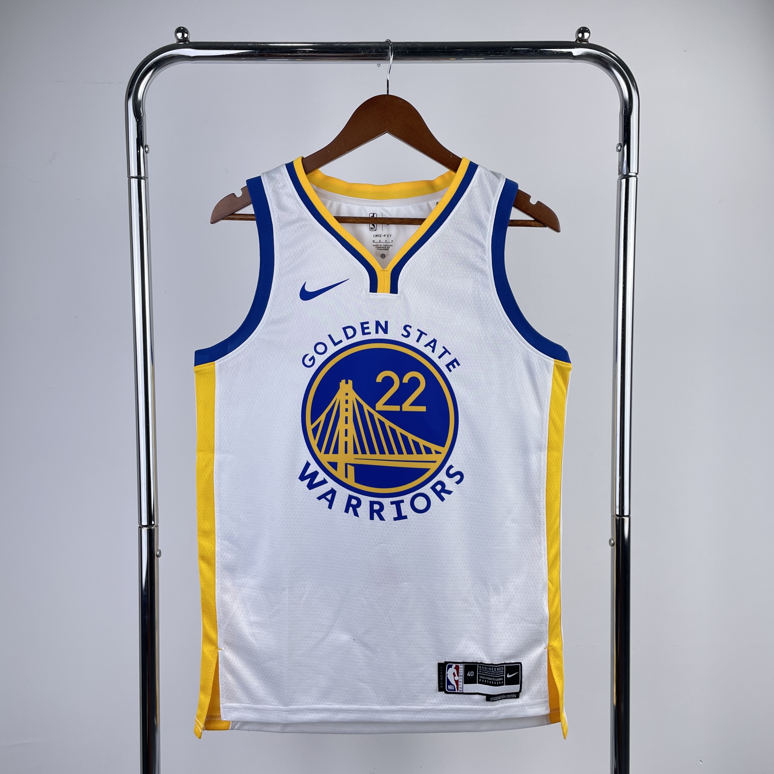 '23 Warriors V-neck white # 22 Wiggins