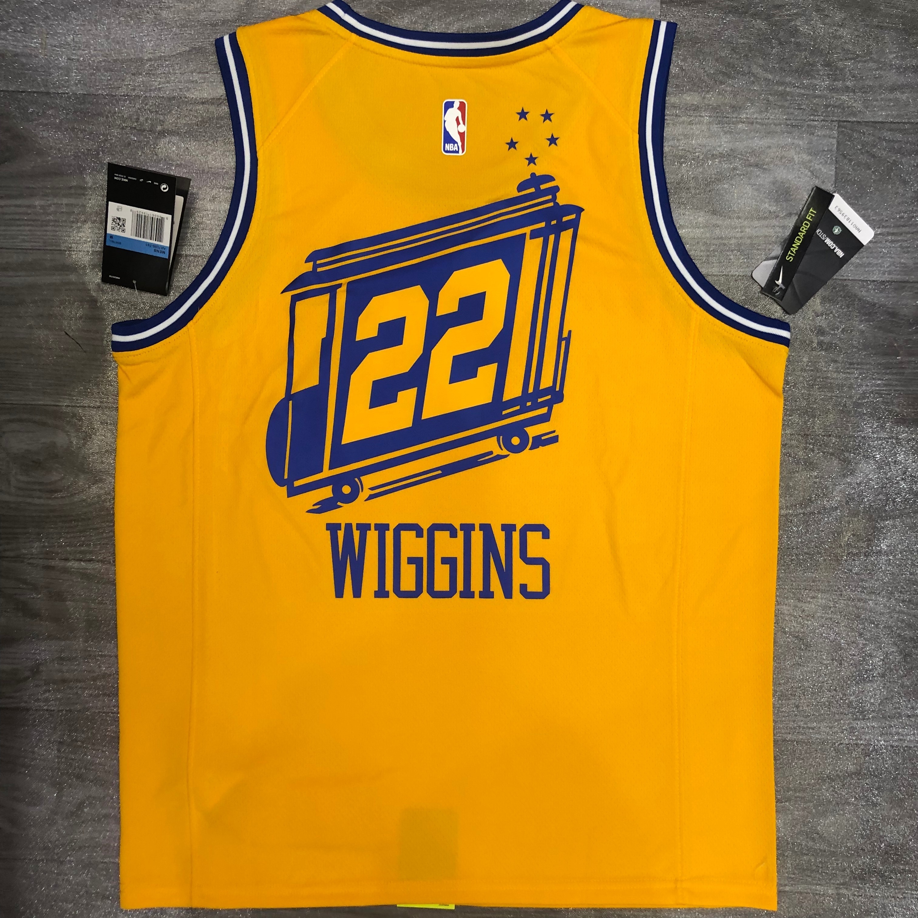 Warriors streetcar version yellow 22 Wiggins