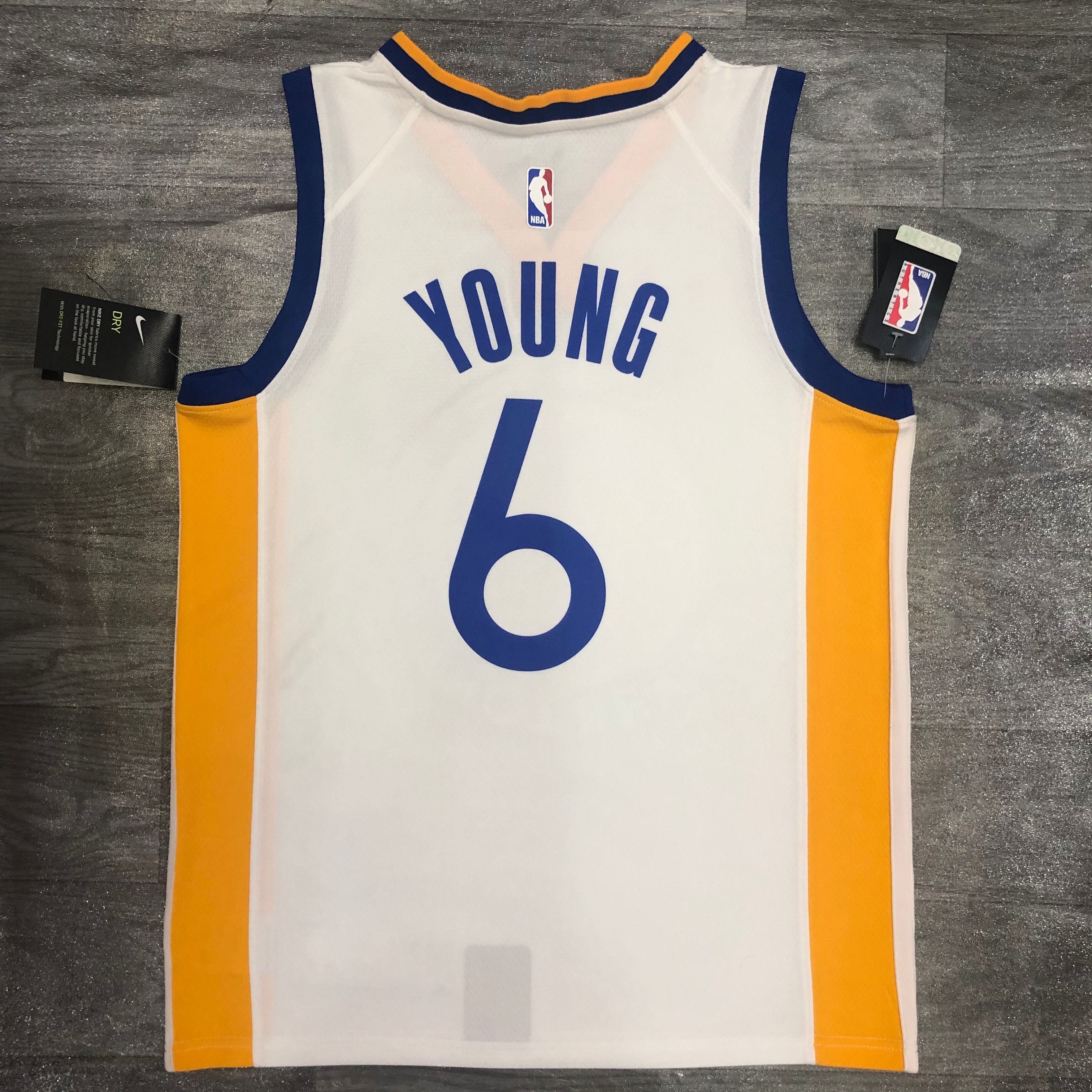 Season 20 Warriors V-neck white number six Nick Young