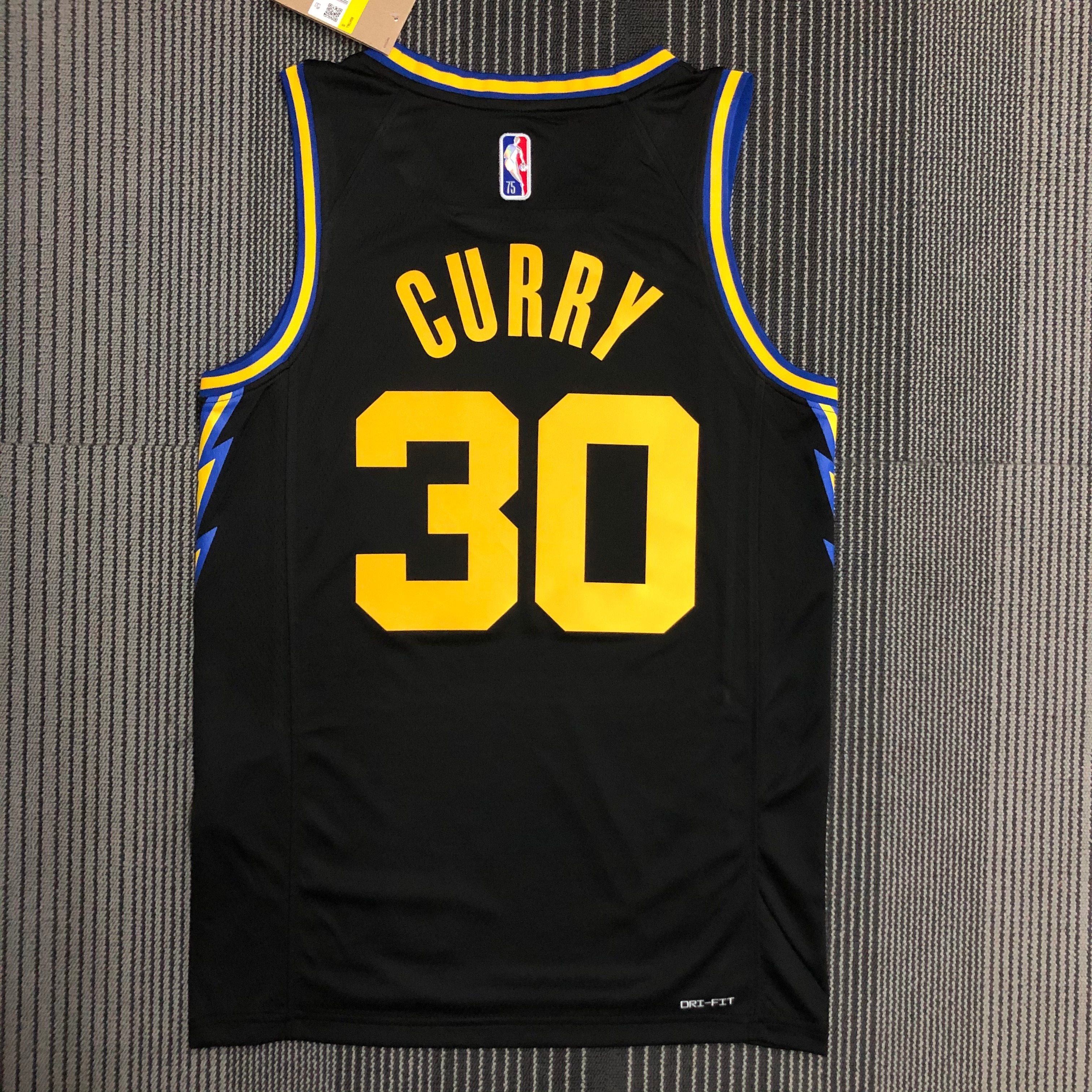 Warriors season 22 City version 30 Curry
