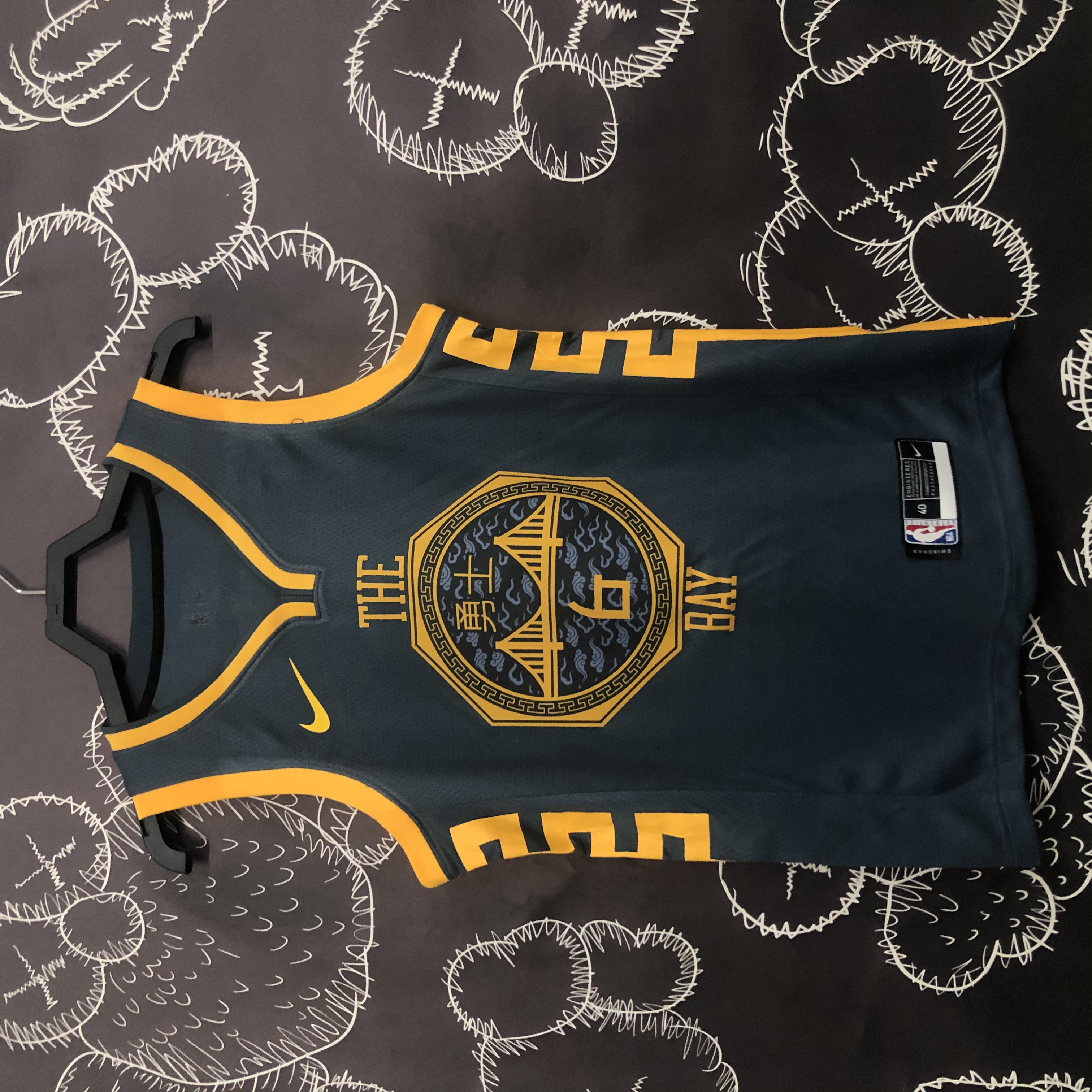 Season 18 Warriors grey number 6 Nick Young