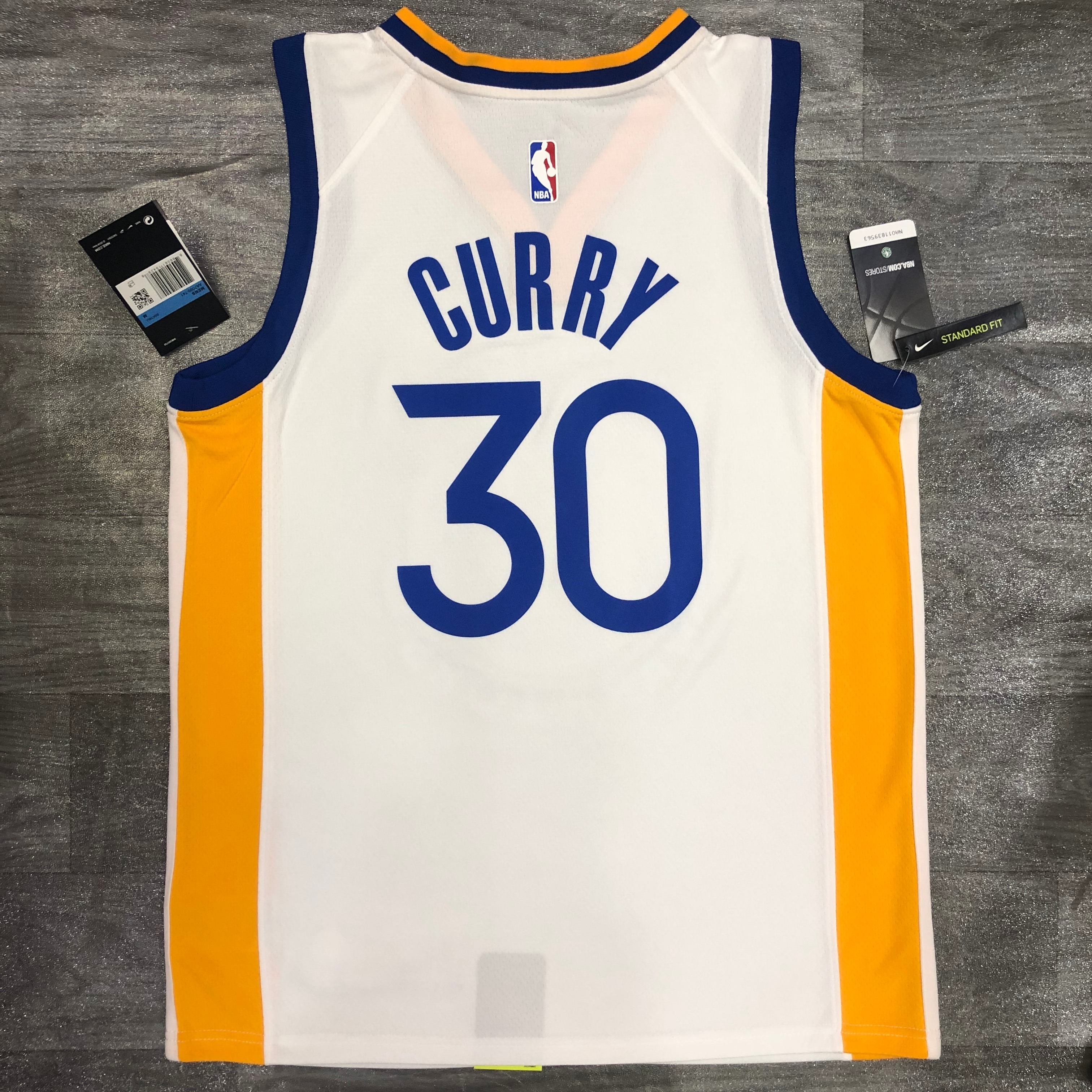 Warriors season 20 V-neck white 30 Curry