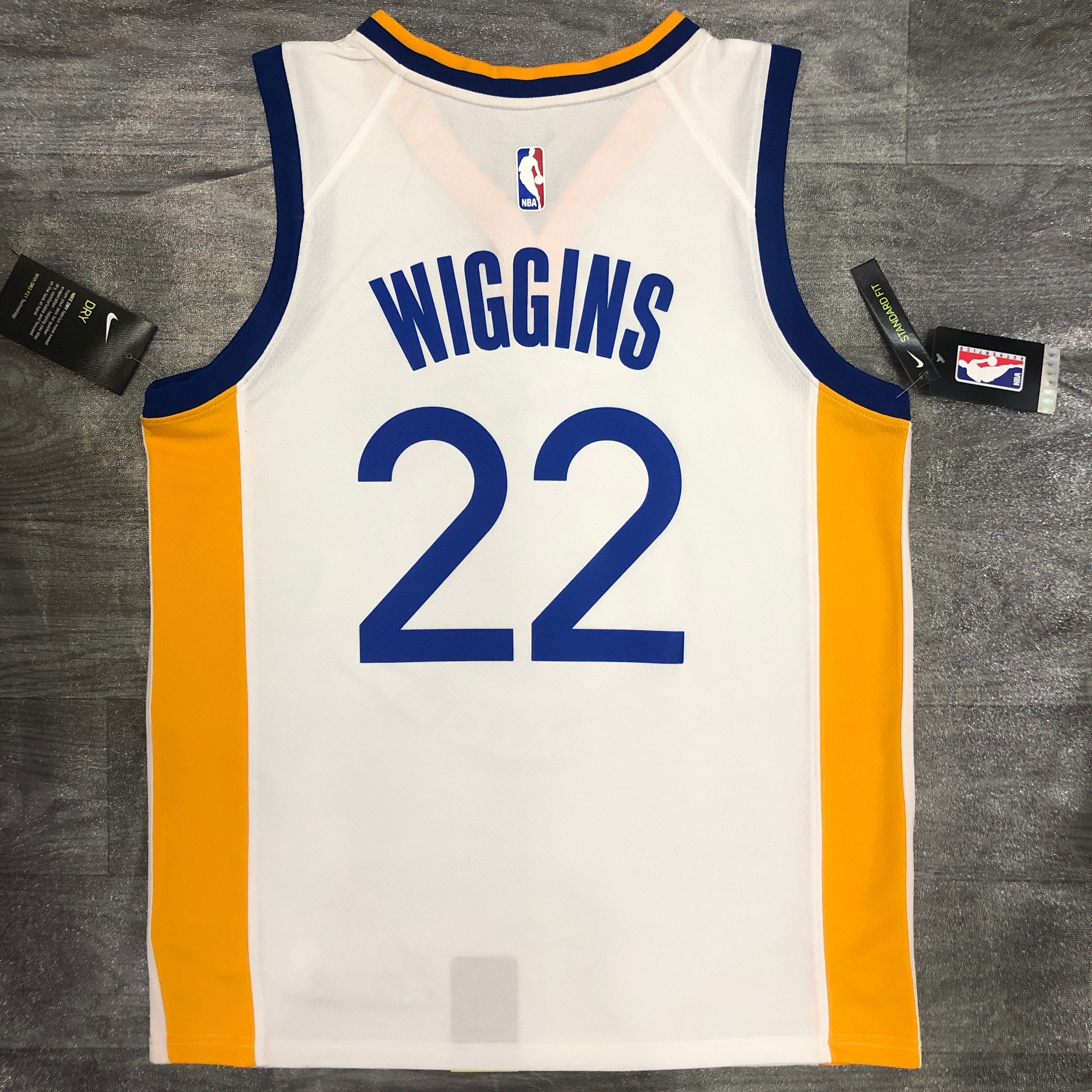 '20 Warriors V-neck white # 22 Wiggins