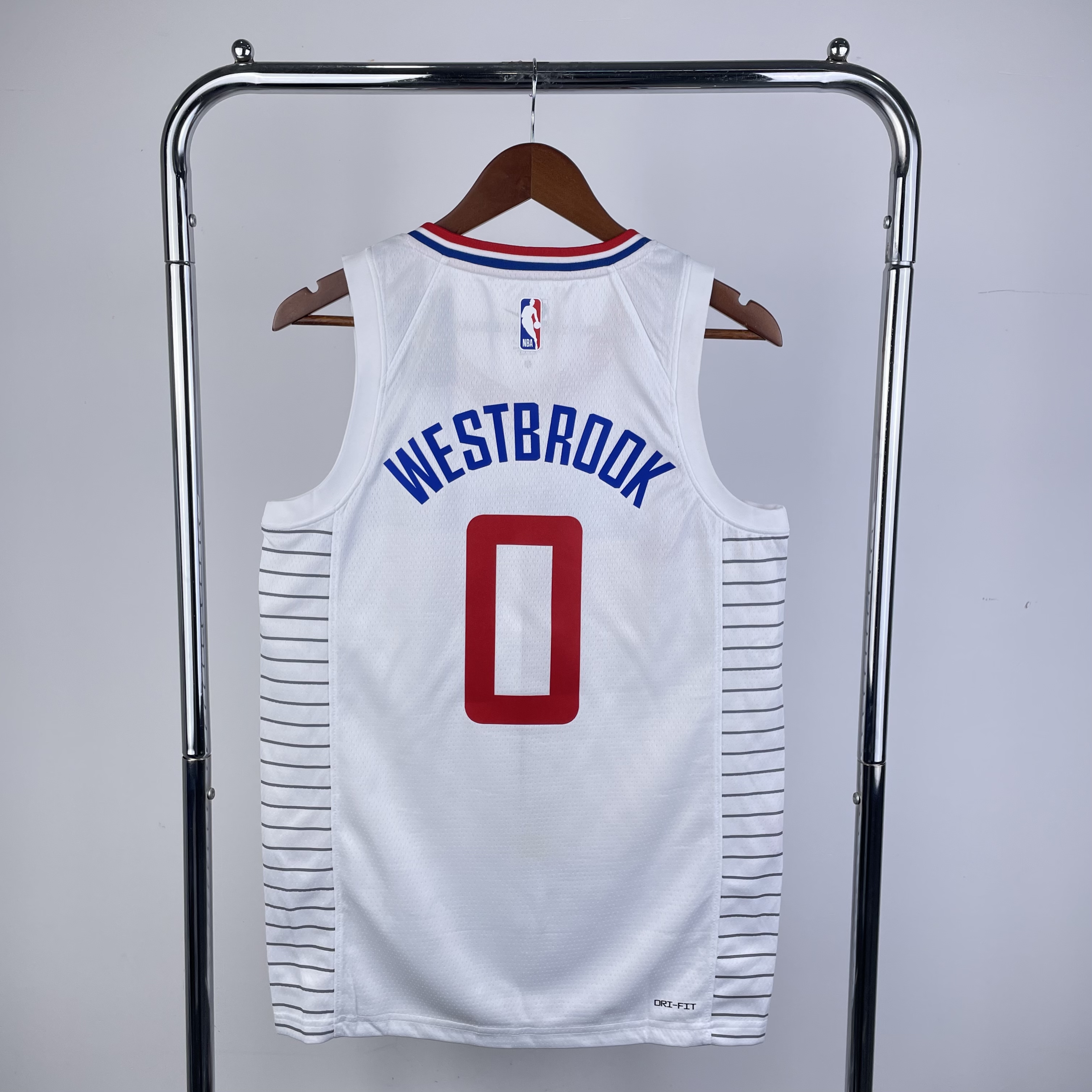 '23 Clippers home white 0 Westbrook