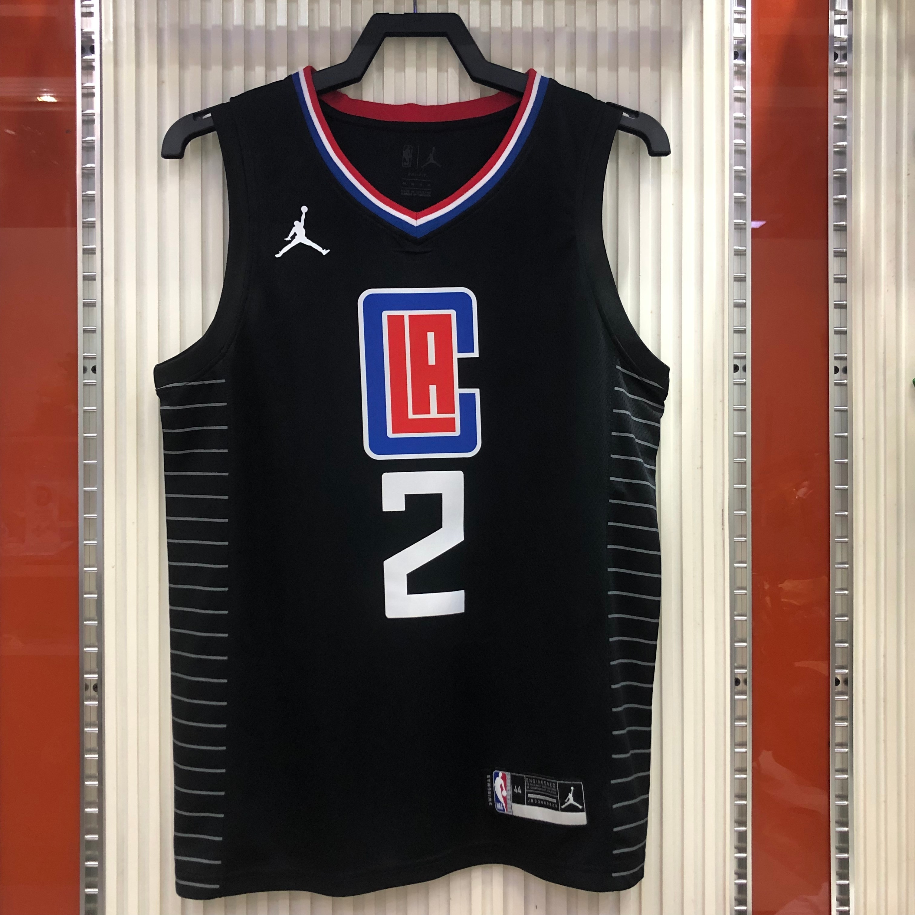 Season 21 Clippers themed limited City Edition No. 2 Leonand