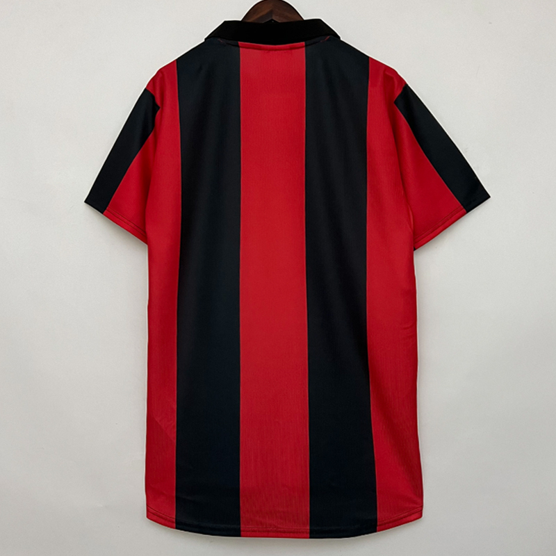 1998-2000 Frankfurt Home