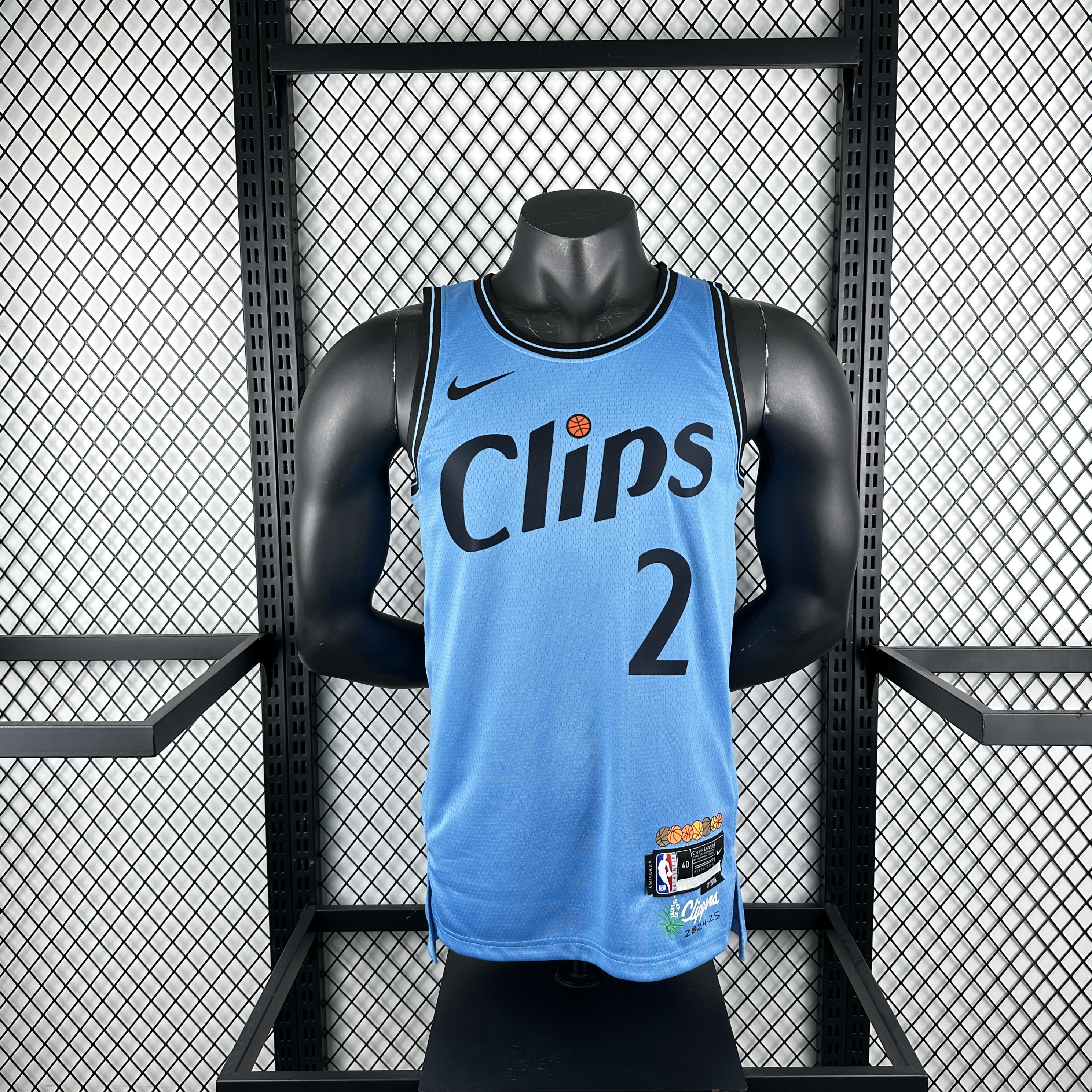 25 season Clippers City version of the No. 2 Leonard