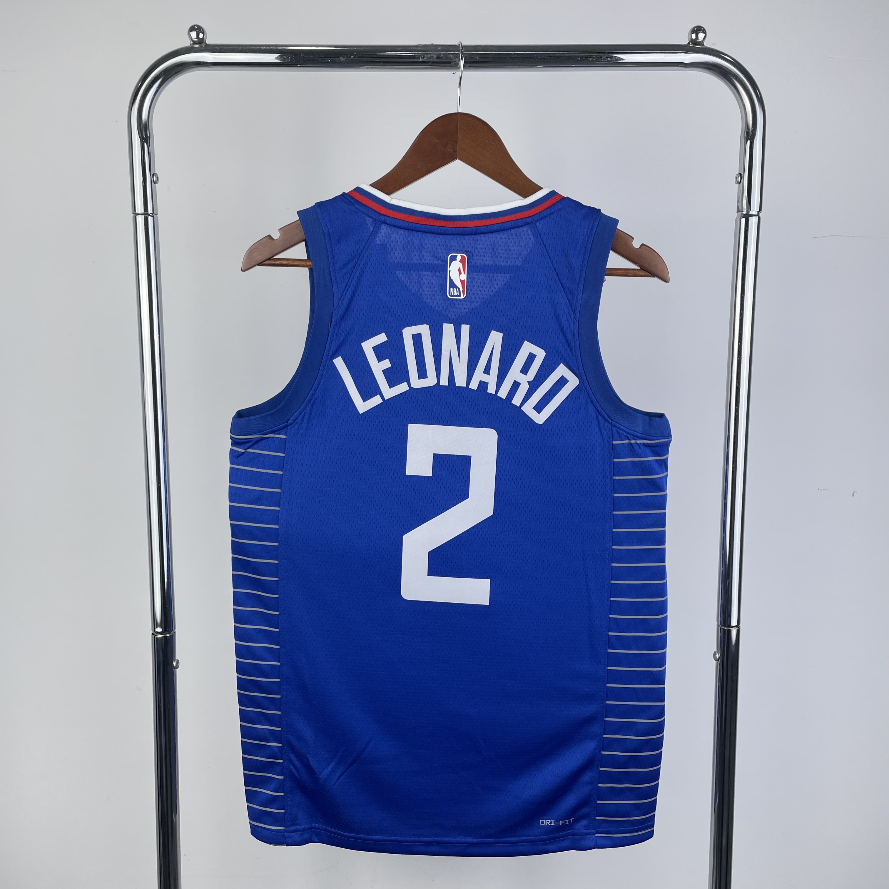 '23 Clippers away blue No. 2 Leonard