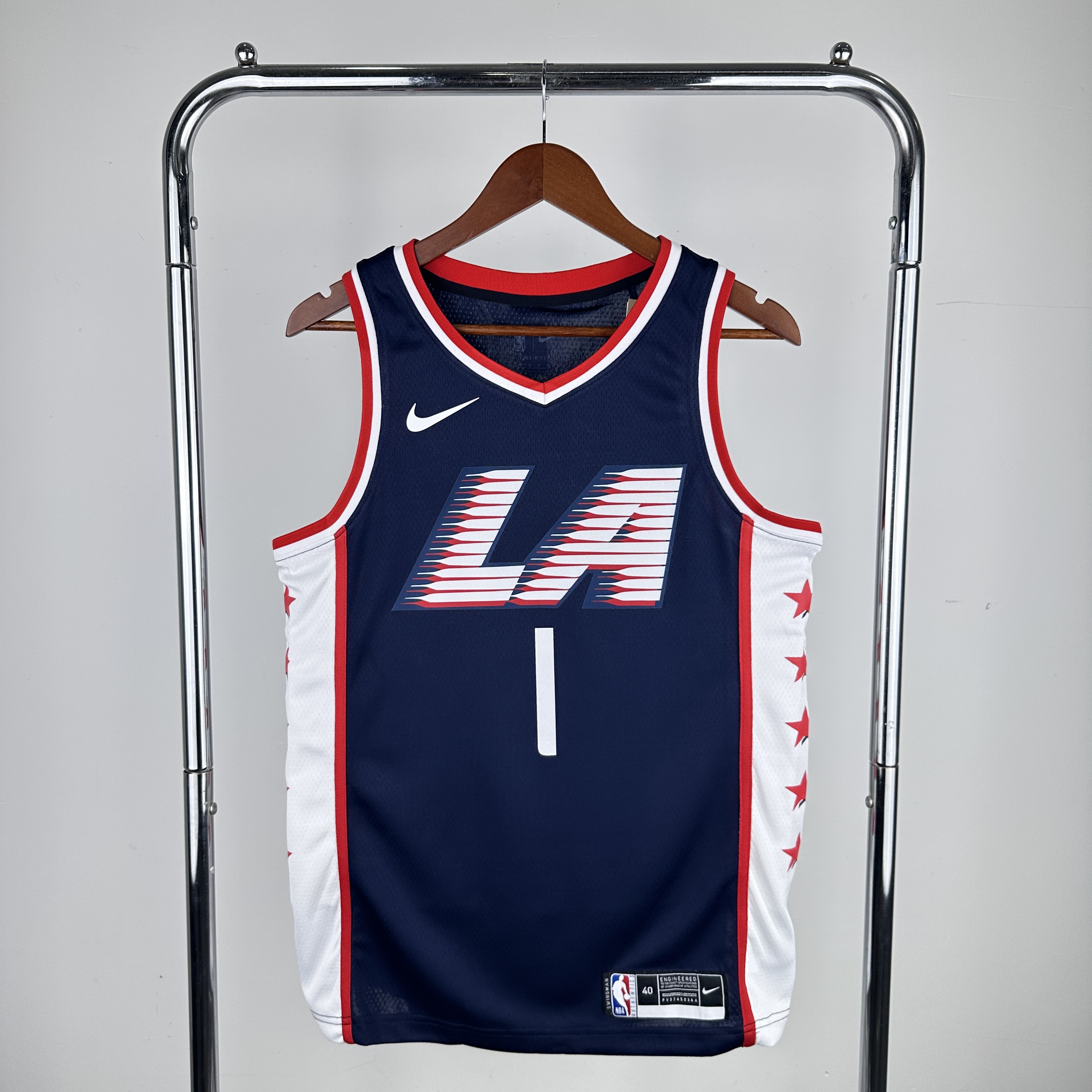 Harden # 1 of the Clippers' Urban version in the 19th season