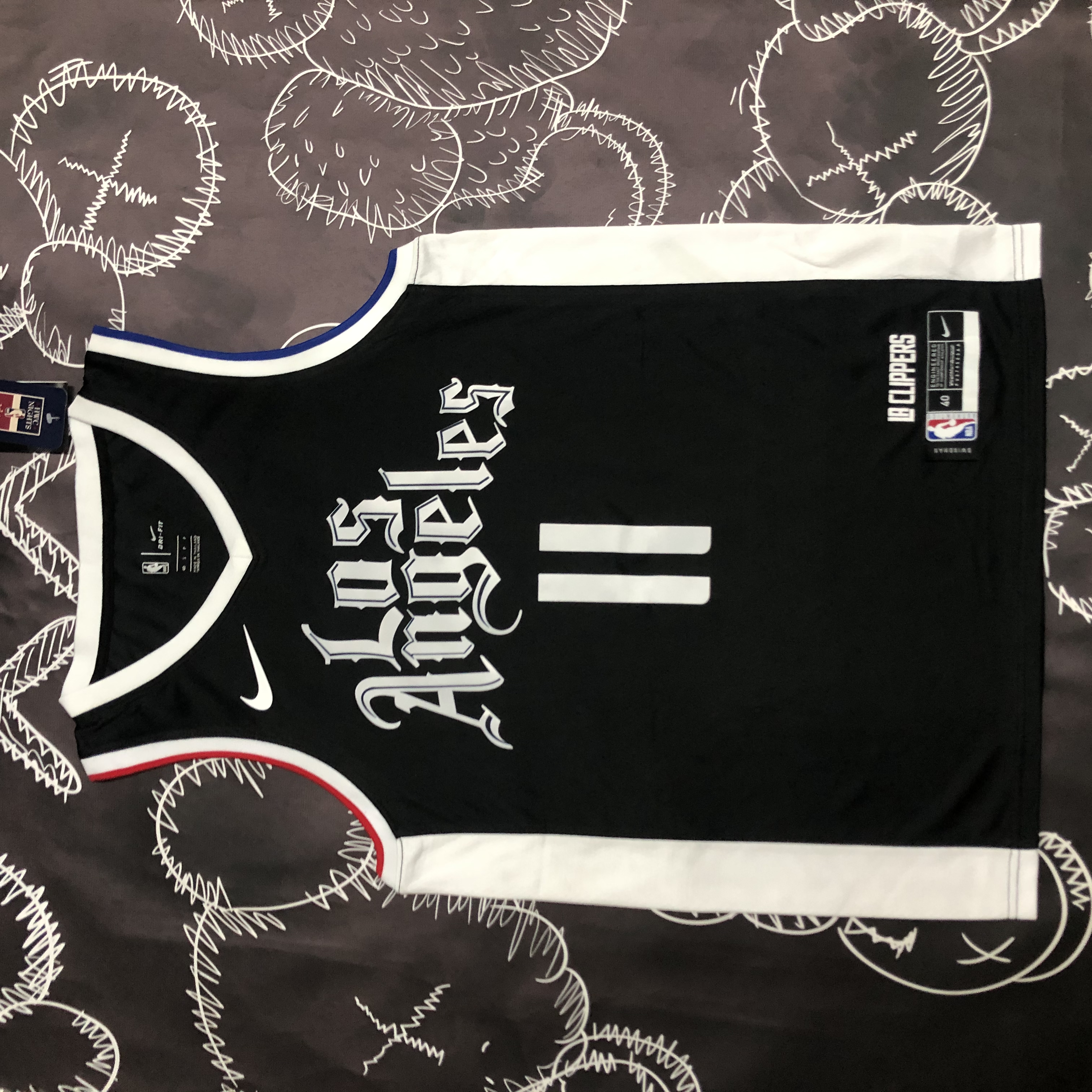 Clippers Latin black 11 WALL