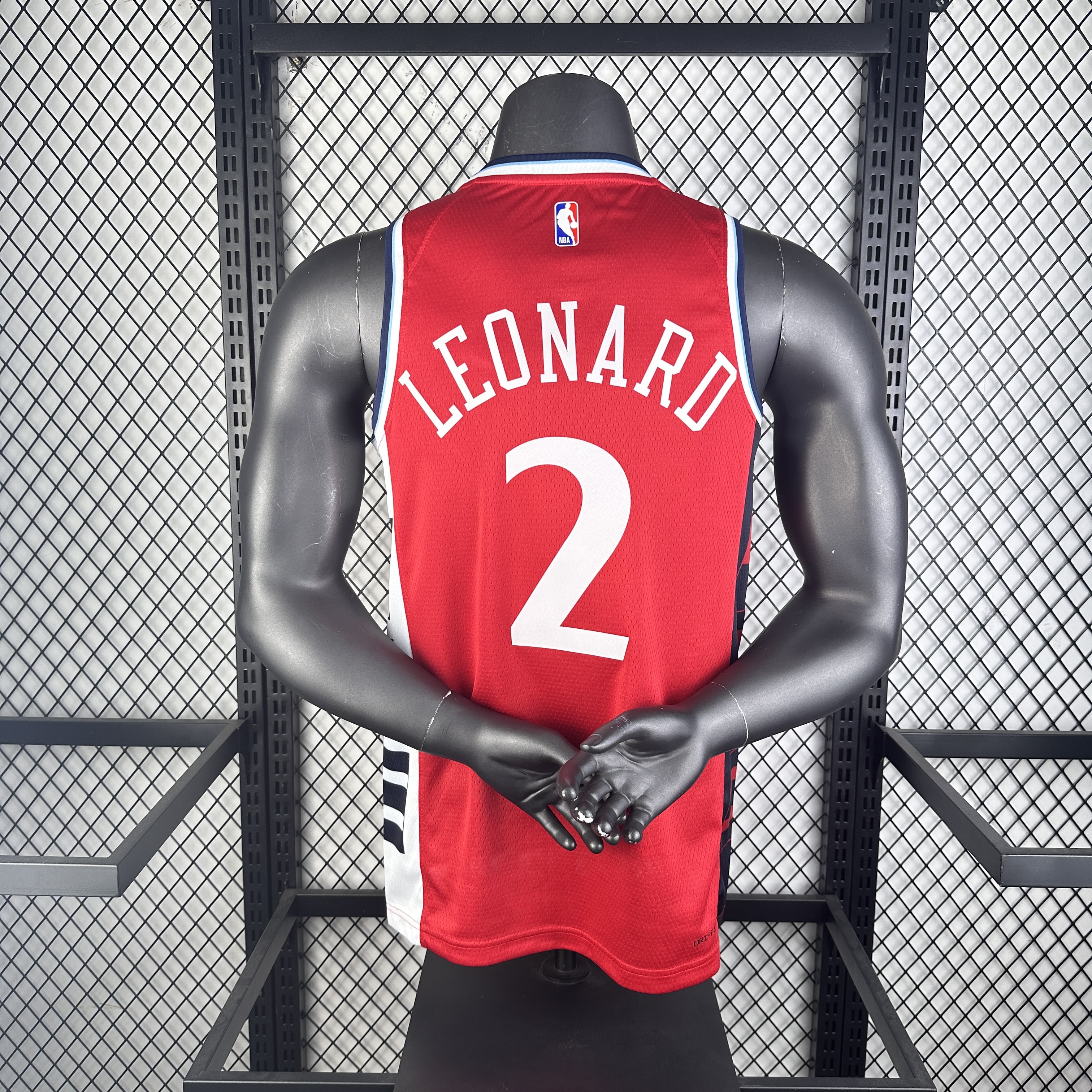 25 season Clippers Flyers limited red No. 2 Leonard