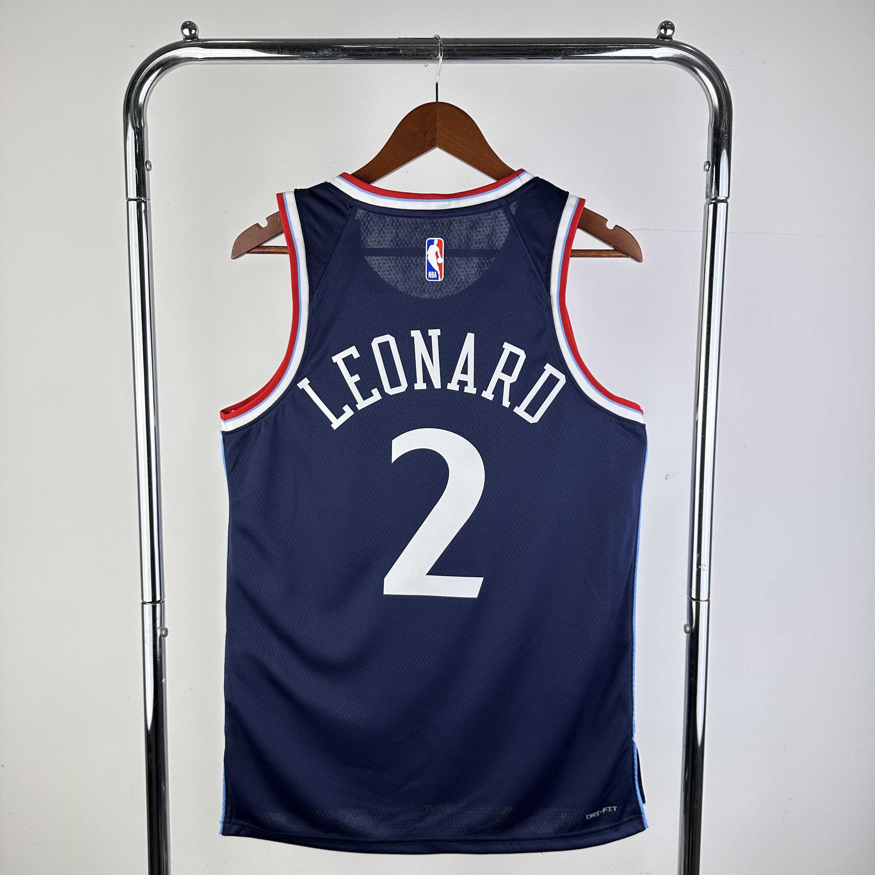 25 season Clippers away navy blue No. 2 Leonard