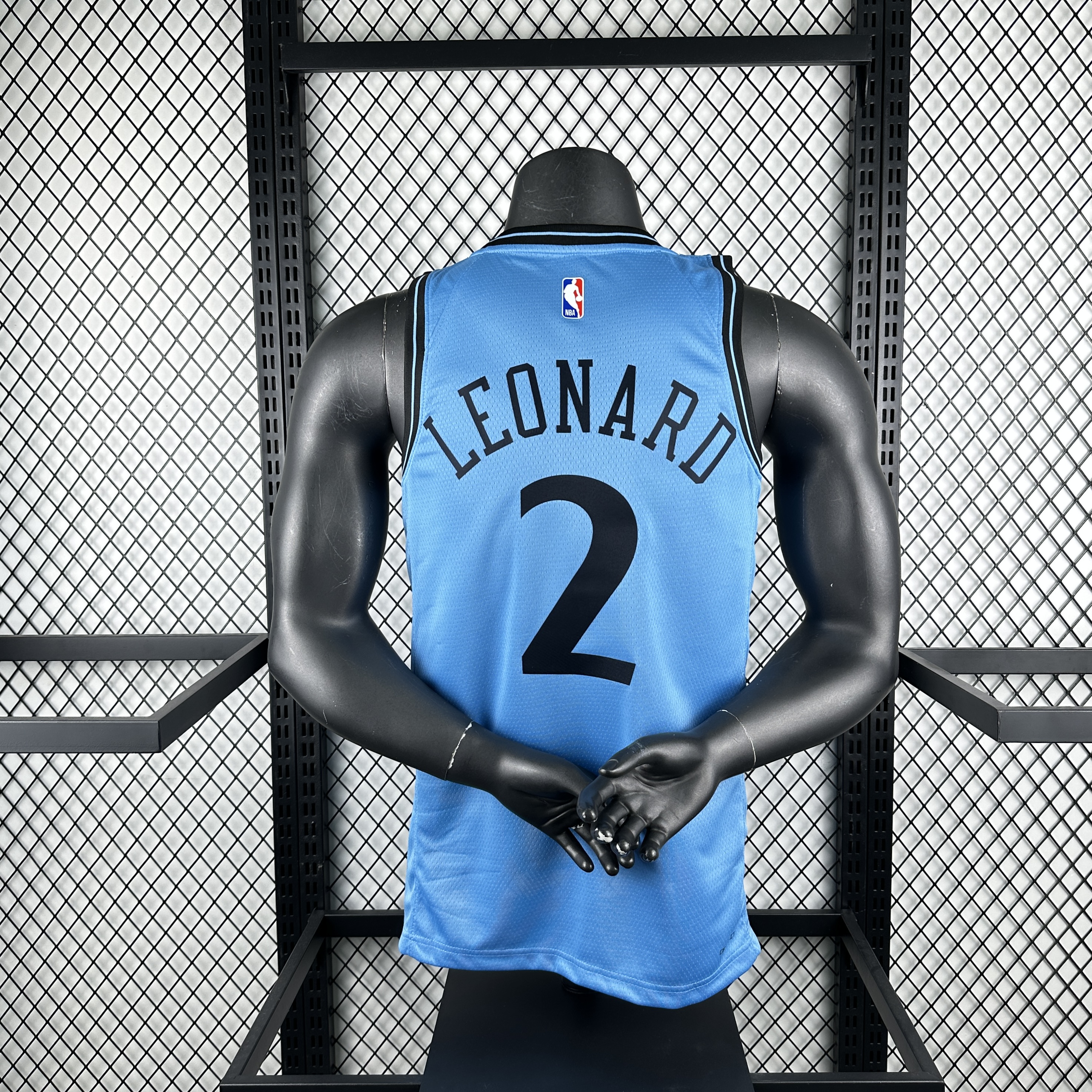 25 season Clippers City version of the No. 2 Leonard