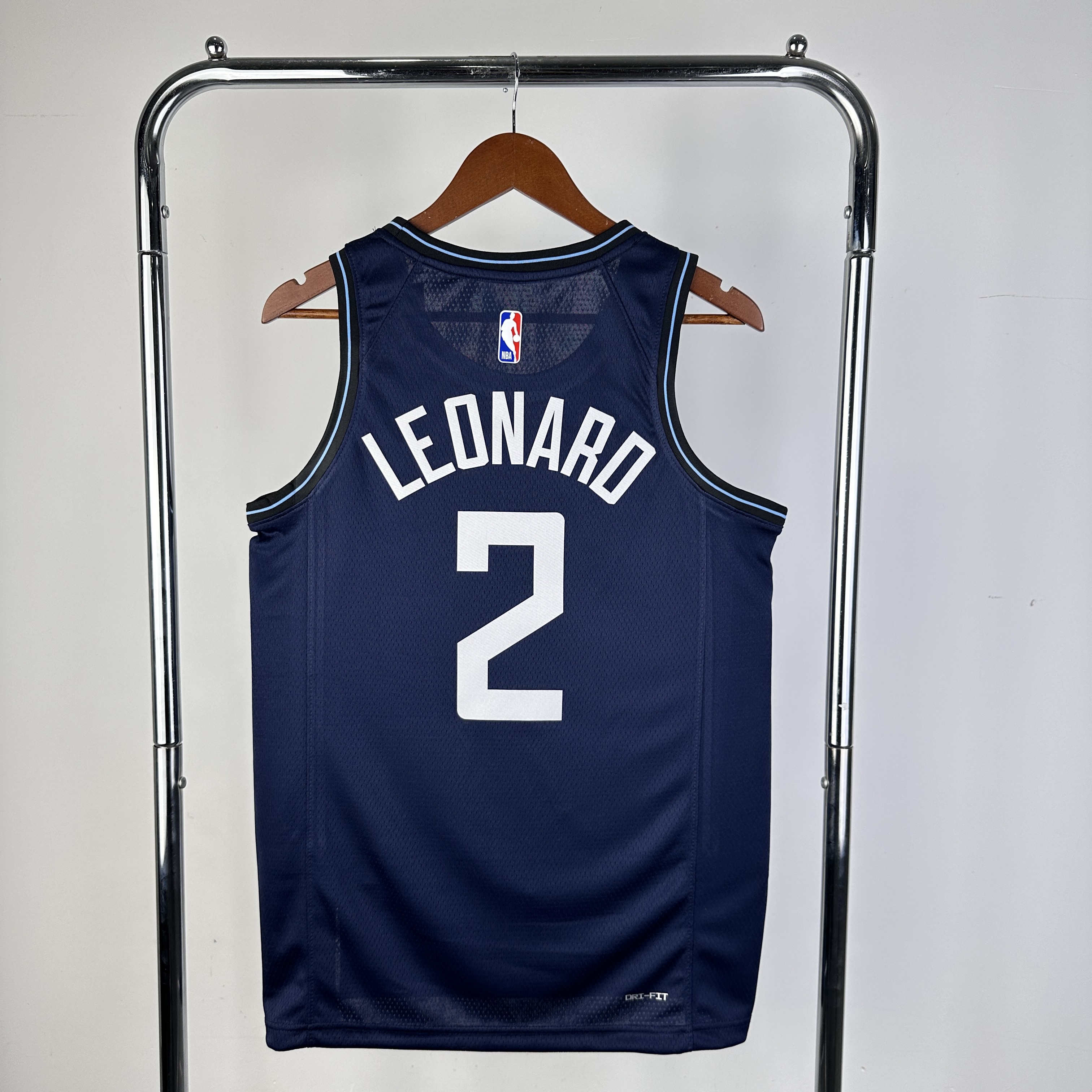 24 season Clippers City edition # 2 Leonard