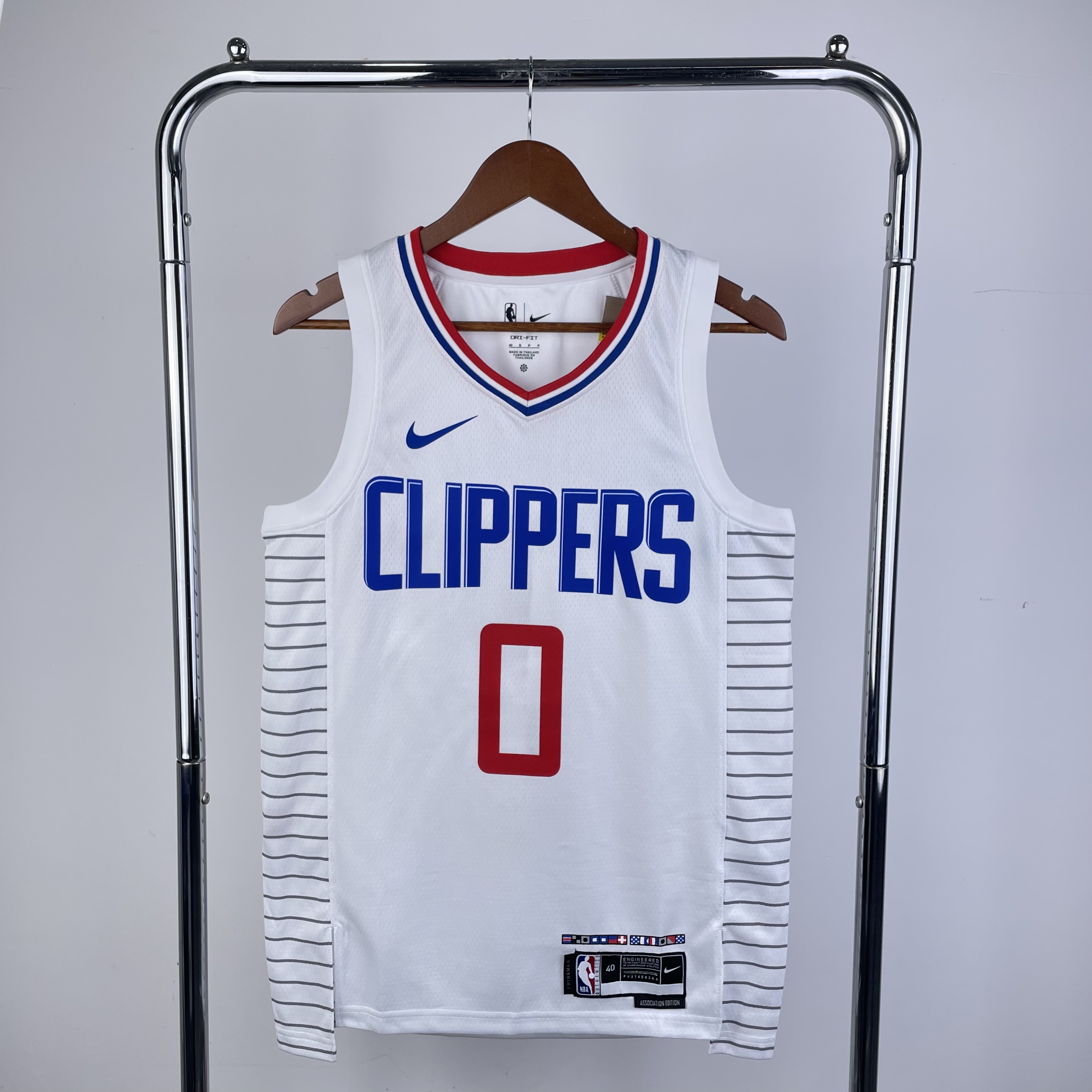 '23 Clippers home white 0 Westbrook