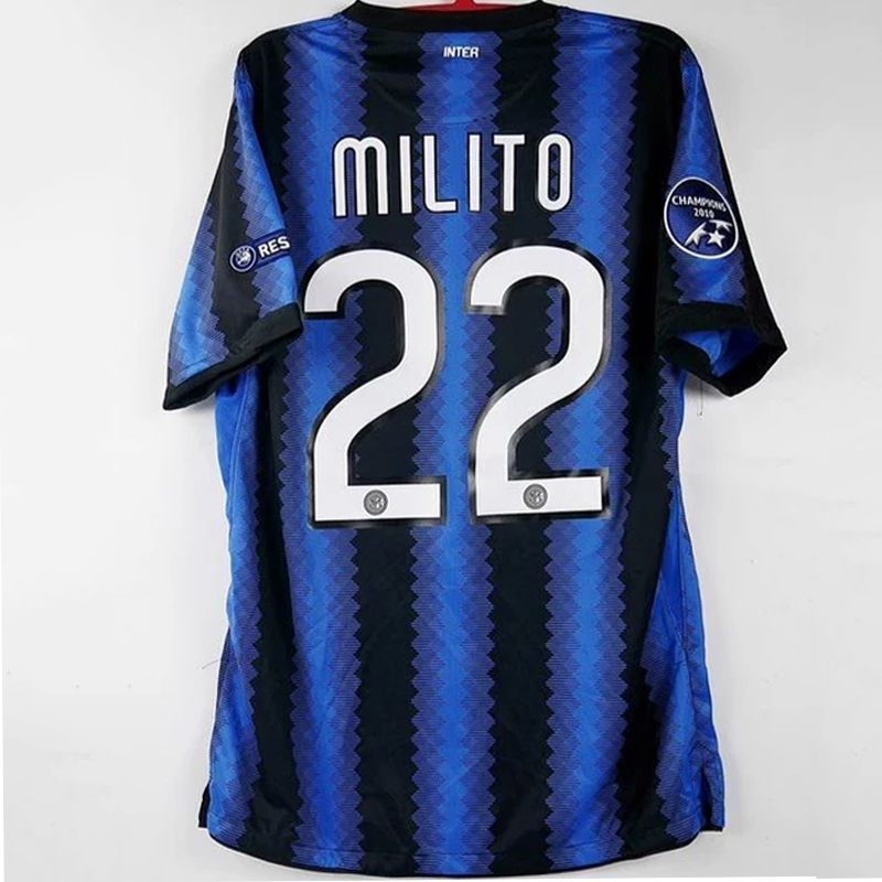 2010-2011 (Int M) Home