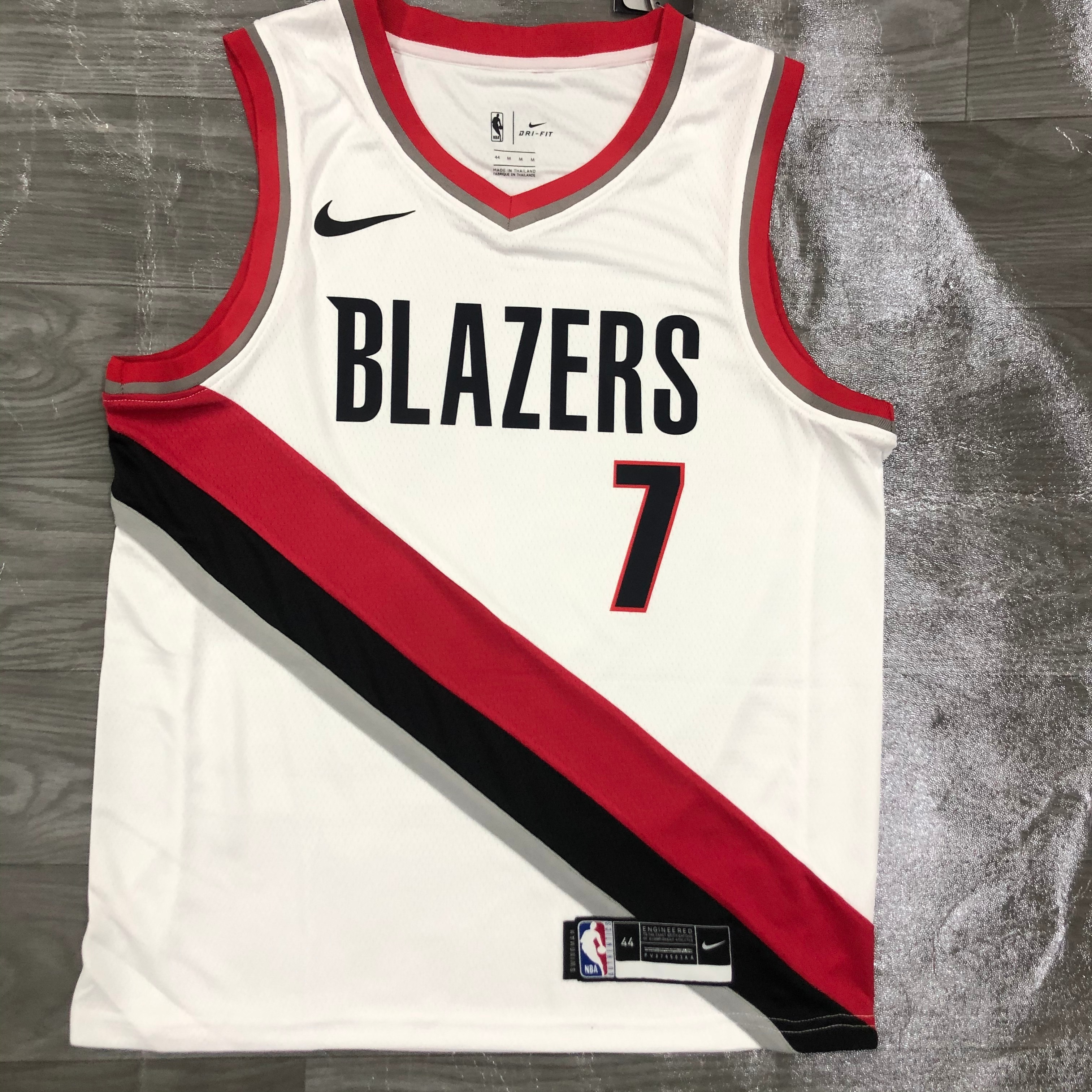 Trail Blazers season 21 home white No. 7 Roy