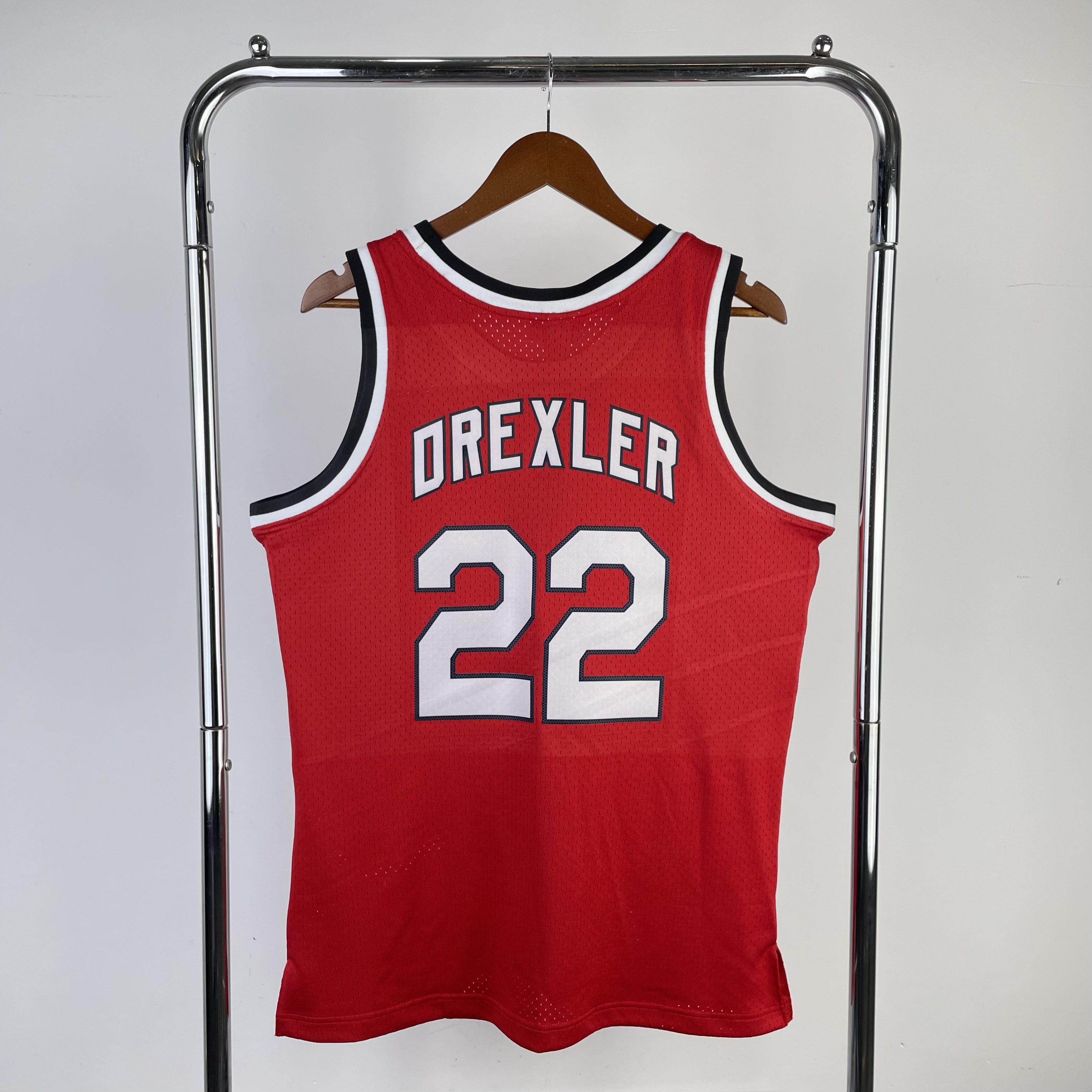 MN Hot Press throwback jersey SW Trailblazers 8394 season No. 22 Dedeker