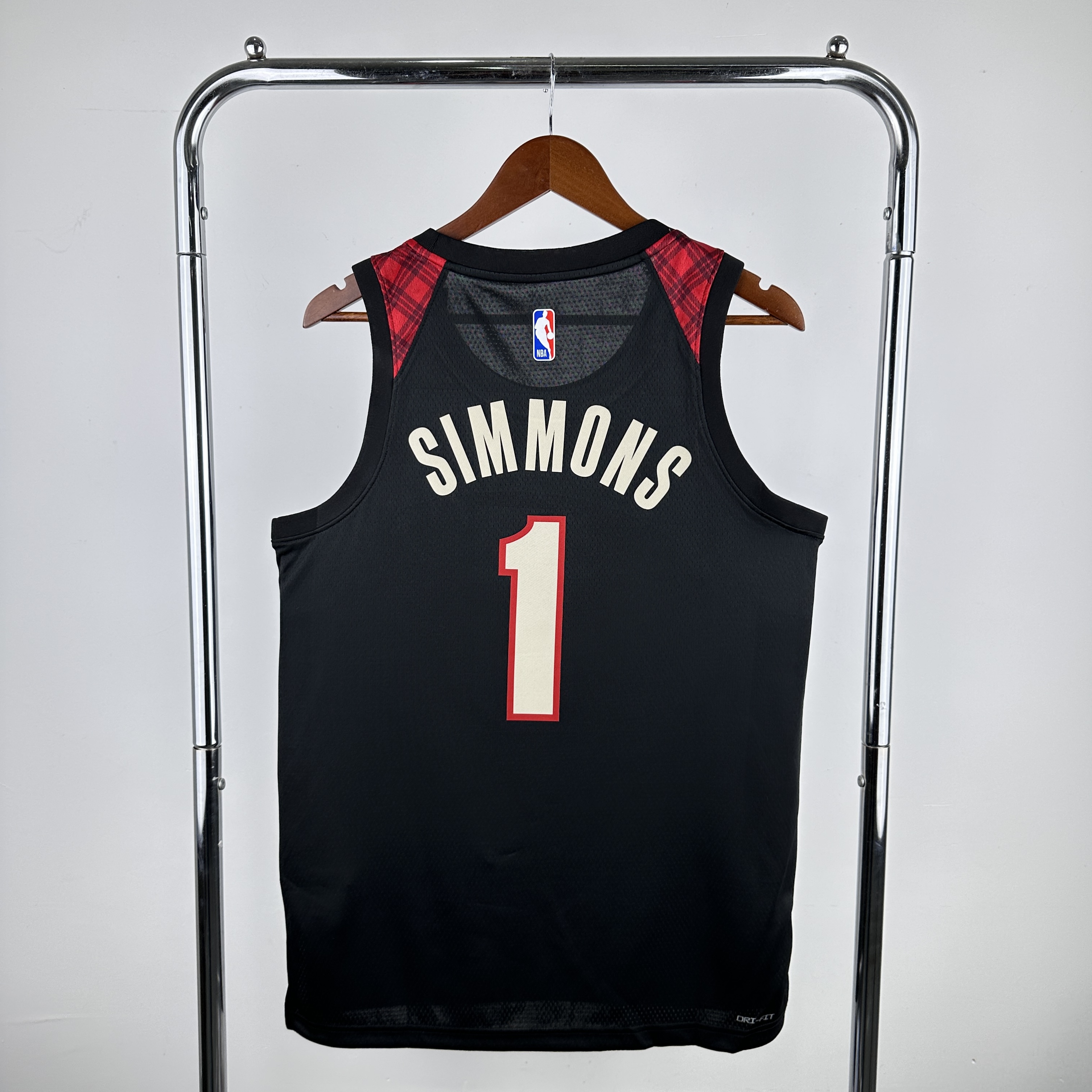 Portland City version # 1 Simmons season 24