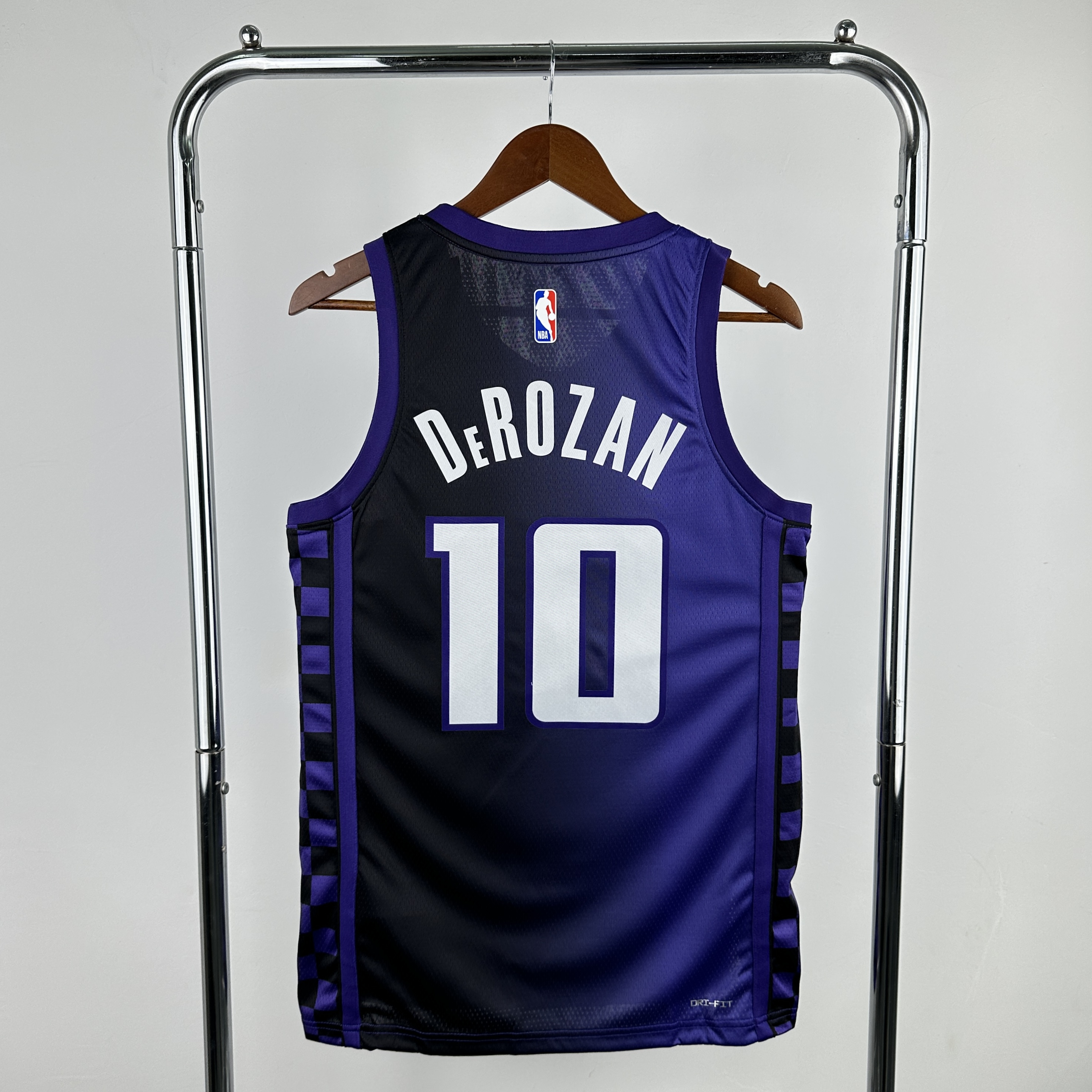 24 season Kings Flyers limited number 10 derozan