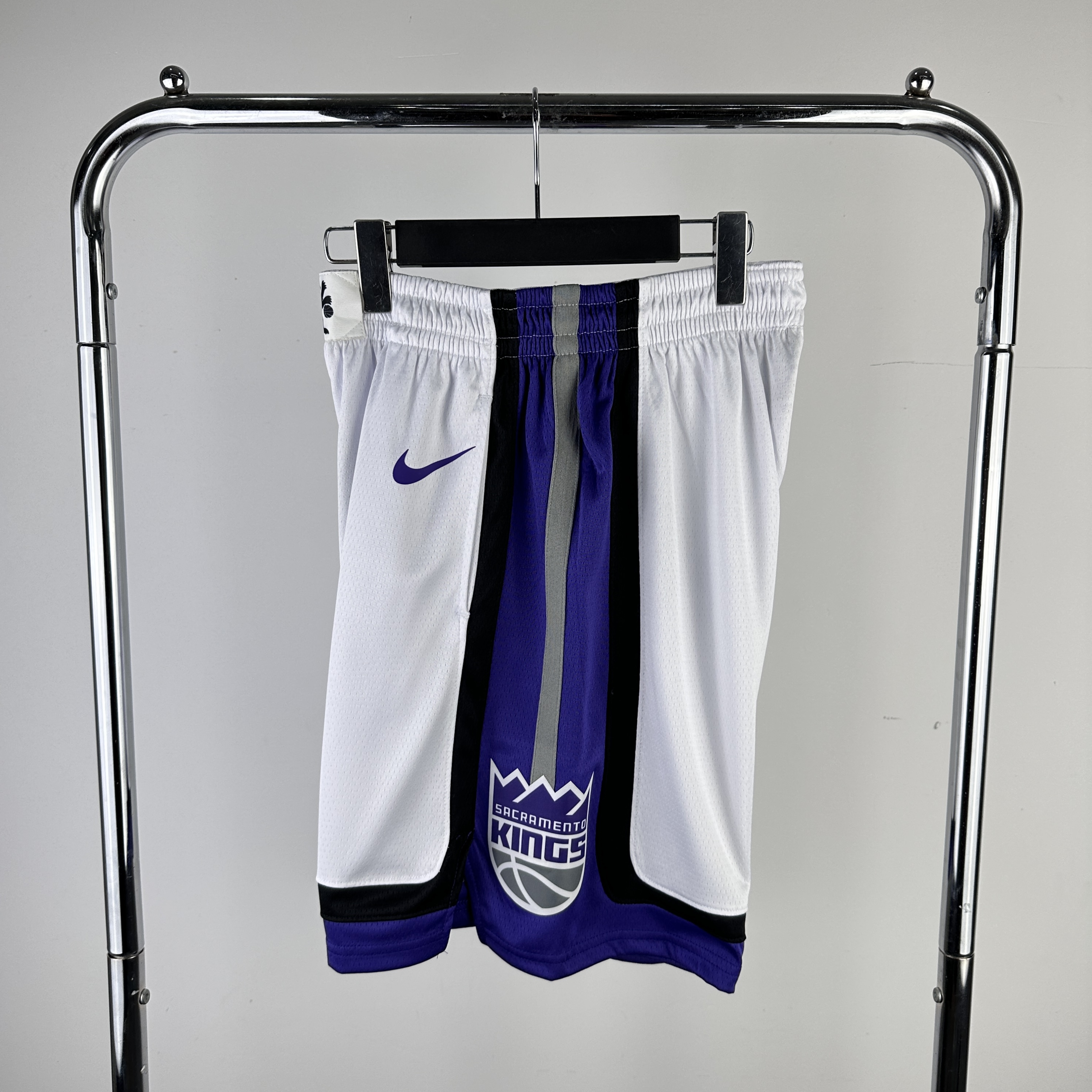 Season 24 Kings home white pants