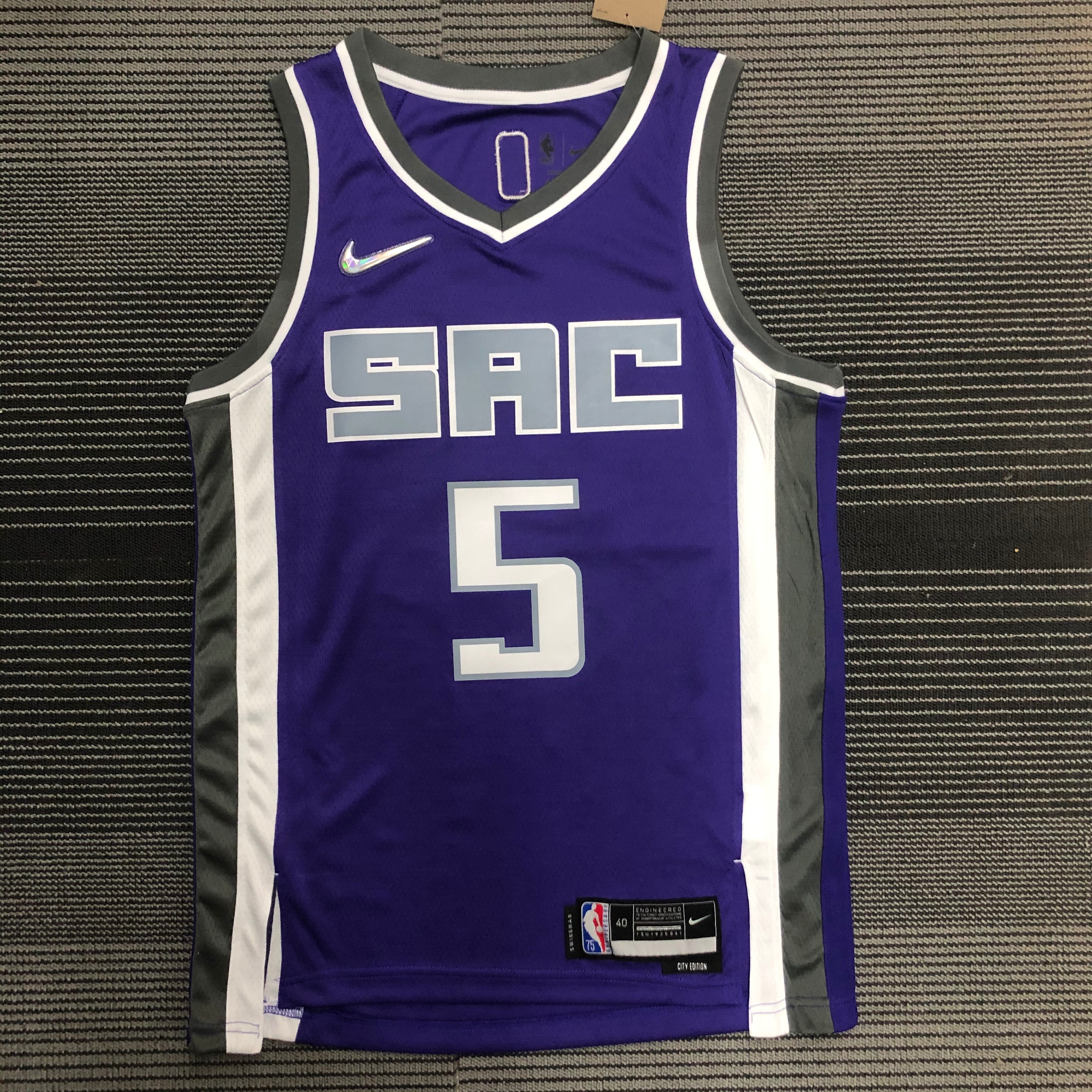 75th anniversary Kings Purple Number 5 Fox