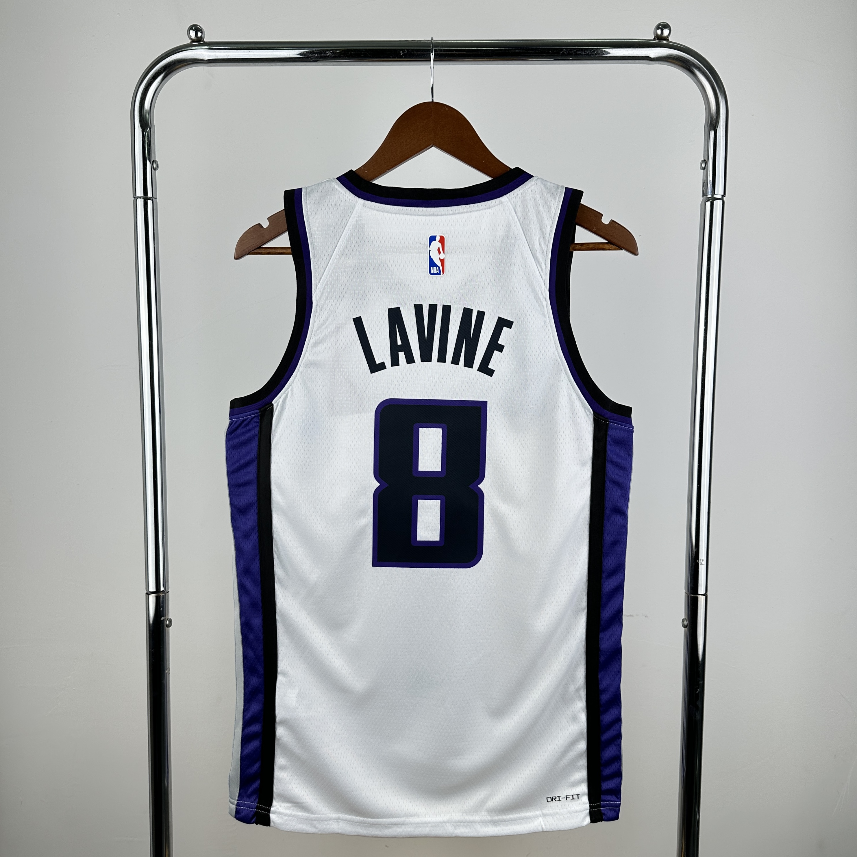 24 season Kings home white number 8 Lavine