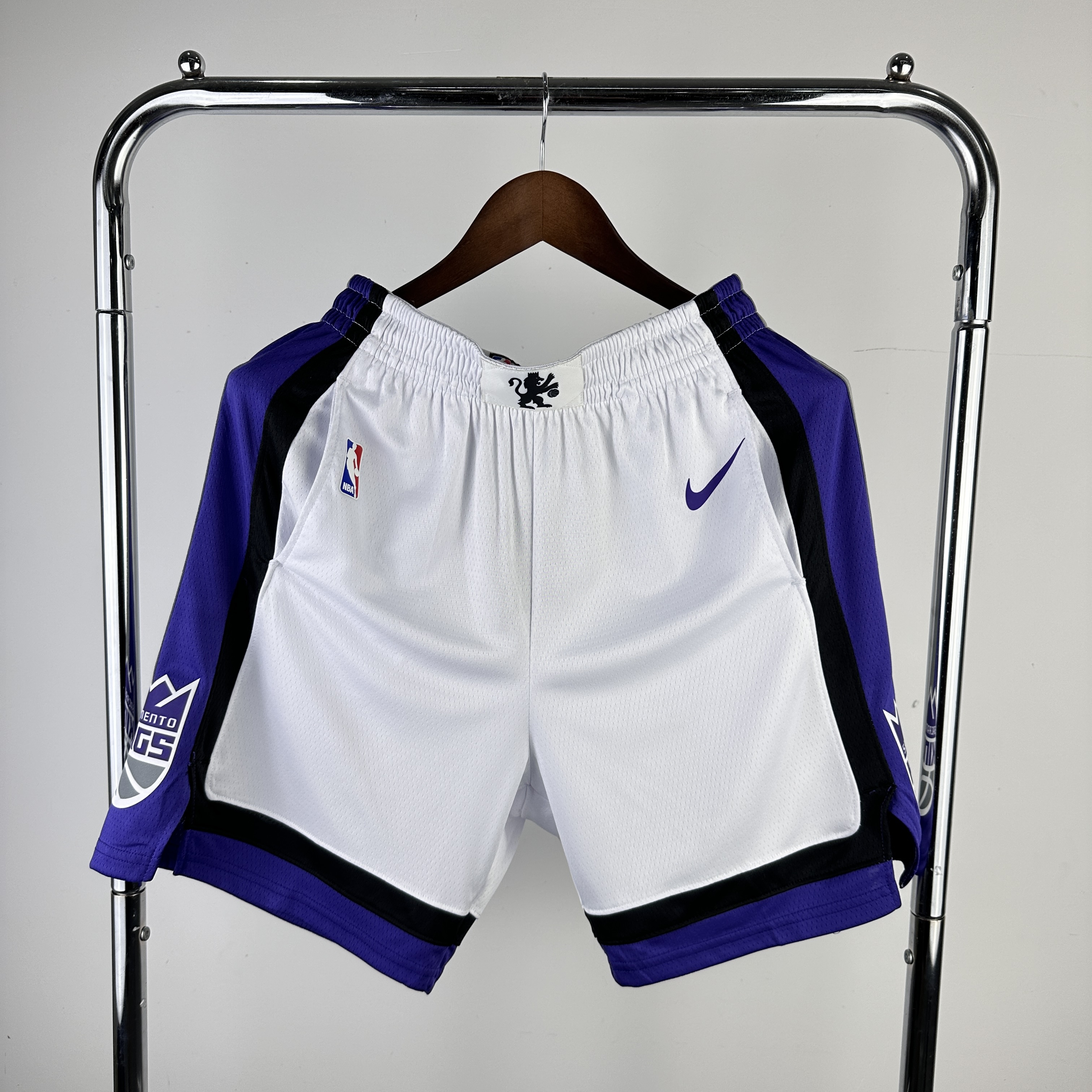 Season 24 Kings home white pants