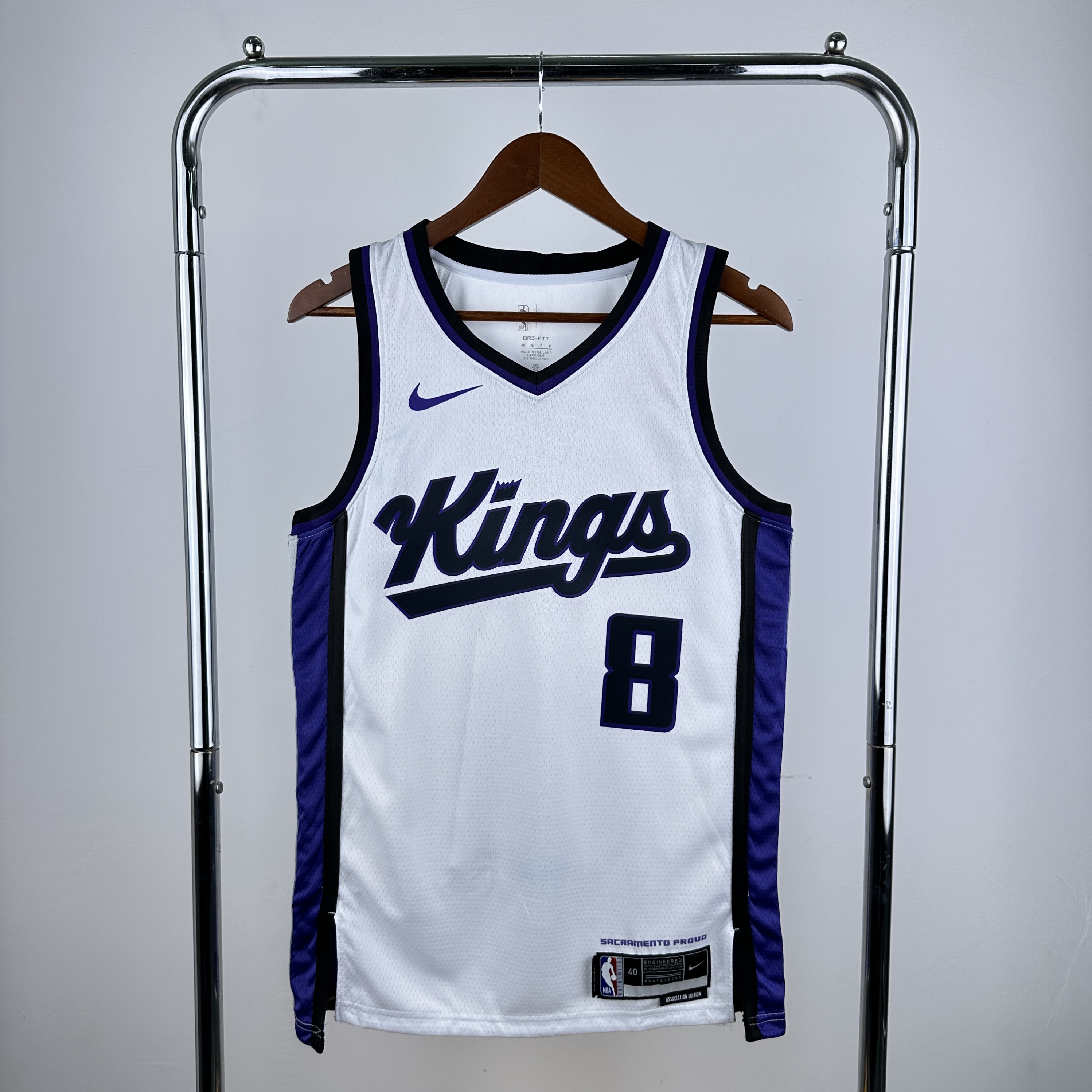 24 season Kings home white number 8 Lavine