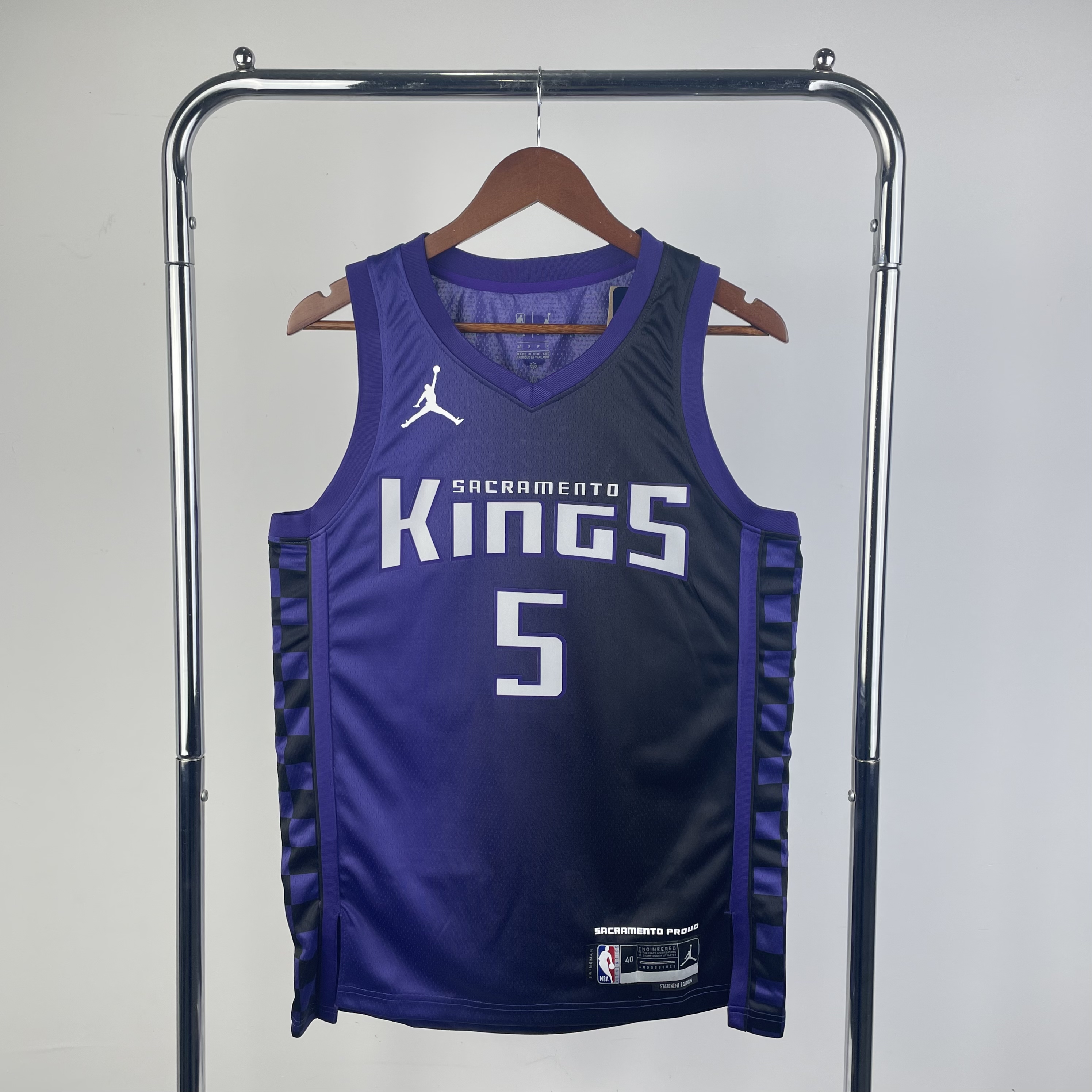 24 season Kings Flyers limited number 5 Fox
