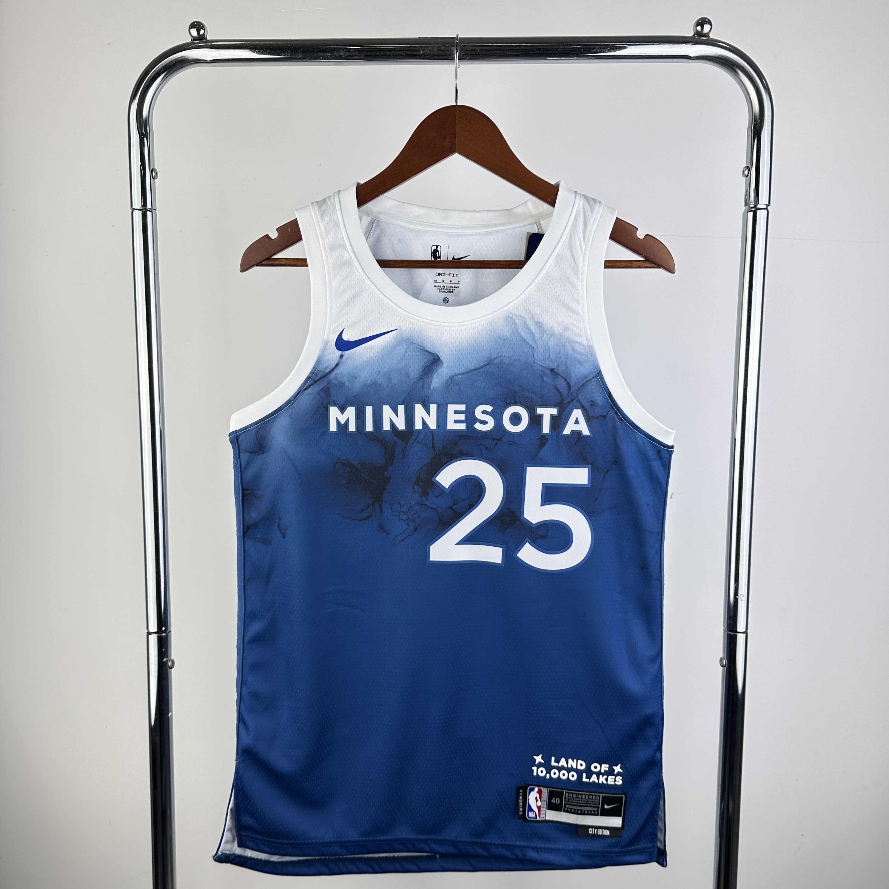 Season 24 Timberwolves City edition # 25 Rose