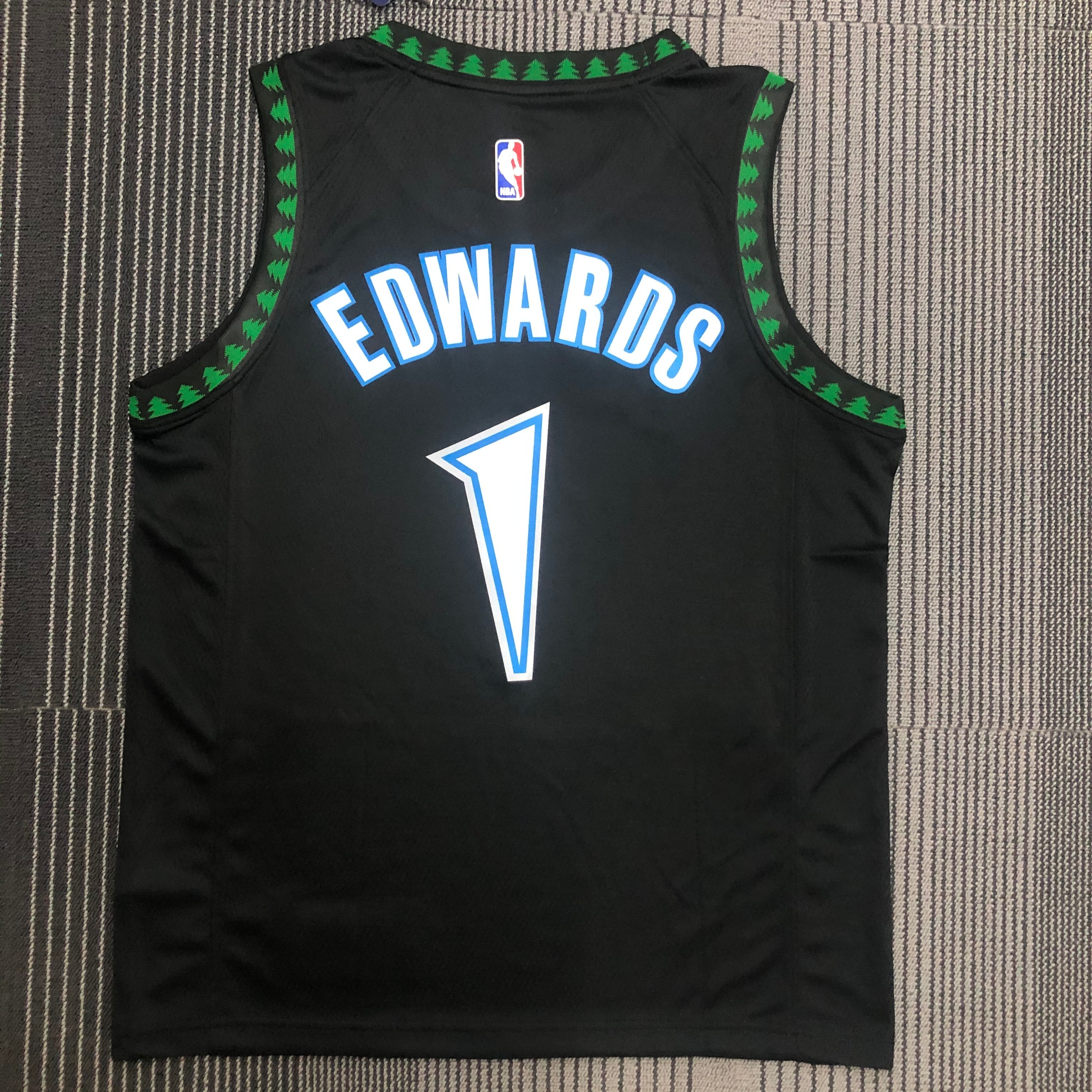 '18 vintage Timberwolves black # 1 Edwards