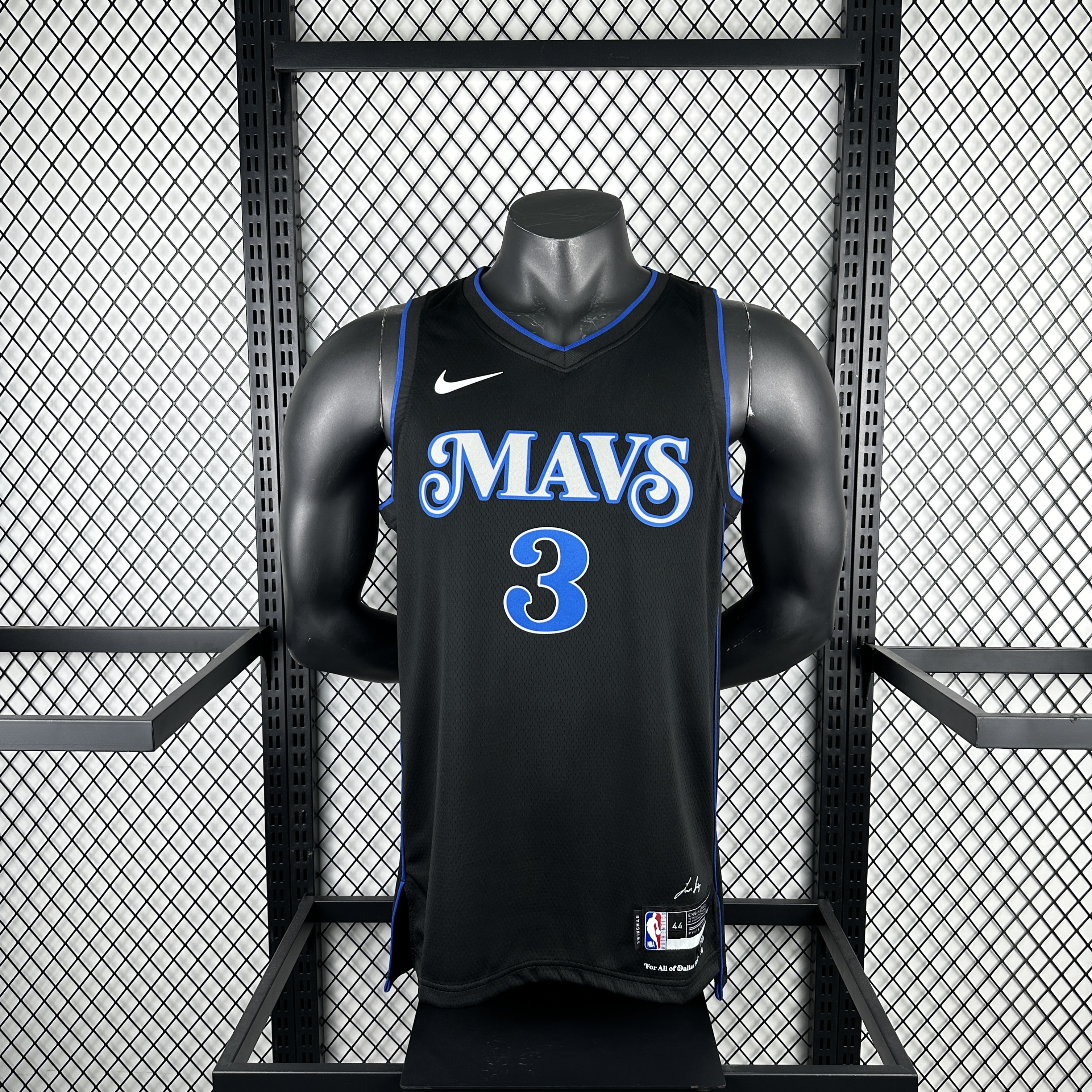 24 season Lone Ranger City version No. 3 Davis