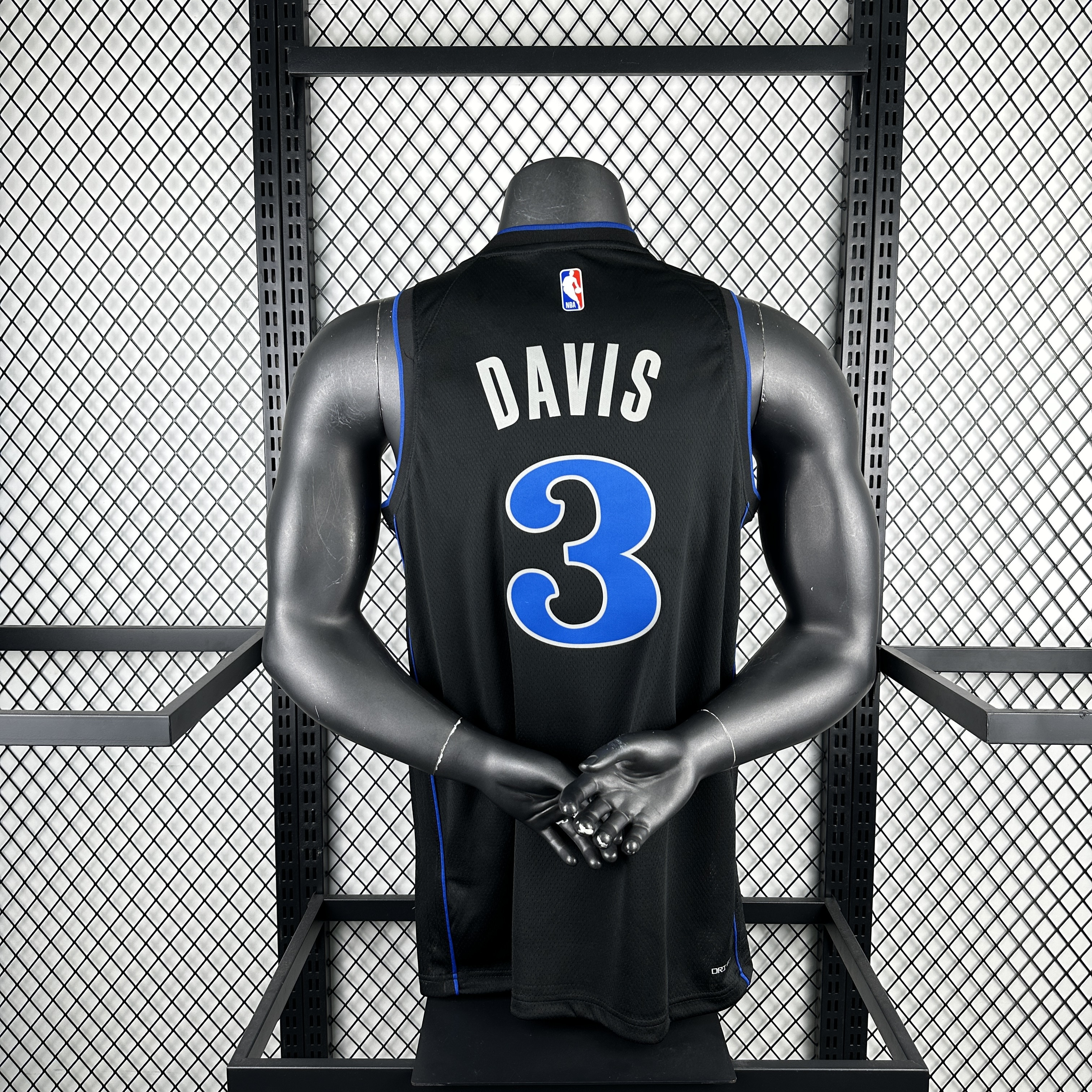 24 season Lone Ranger City version No. 3 Davis