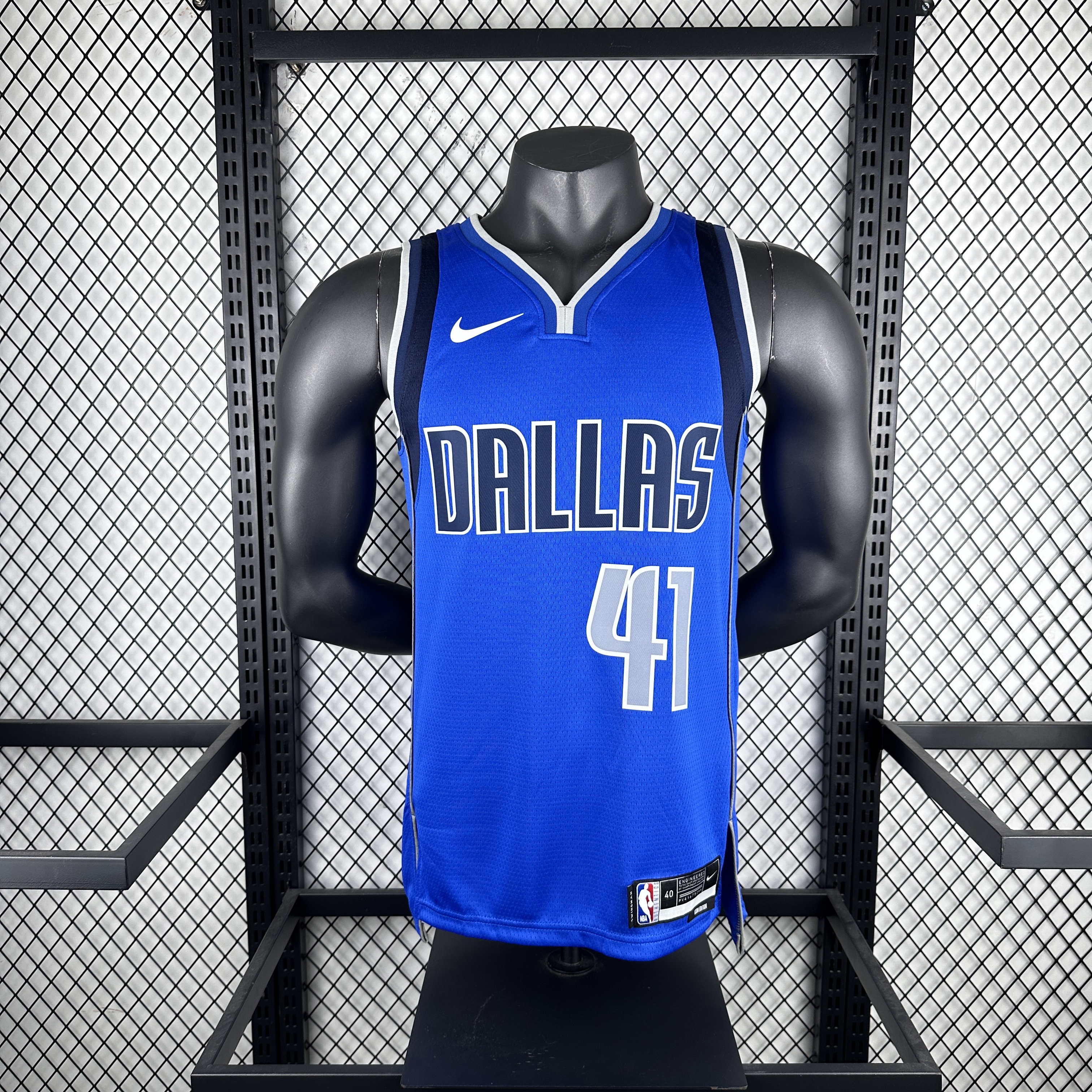 Lone Ranger Blue away 41 Nowitzki