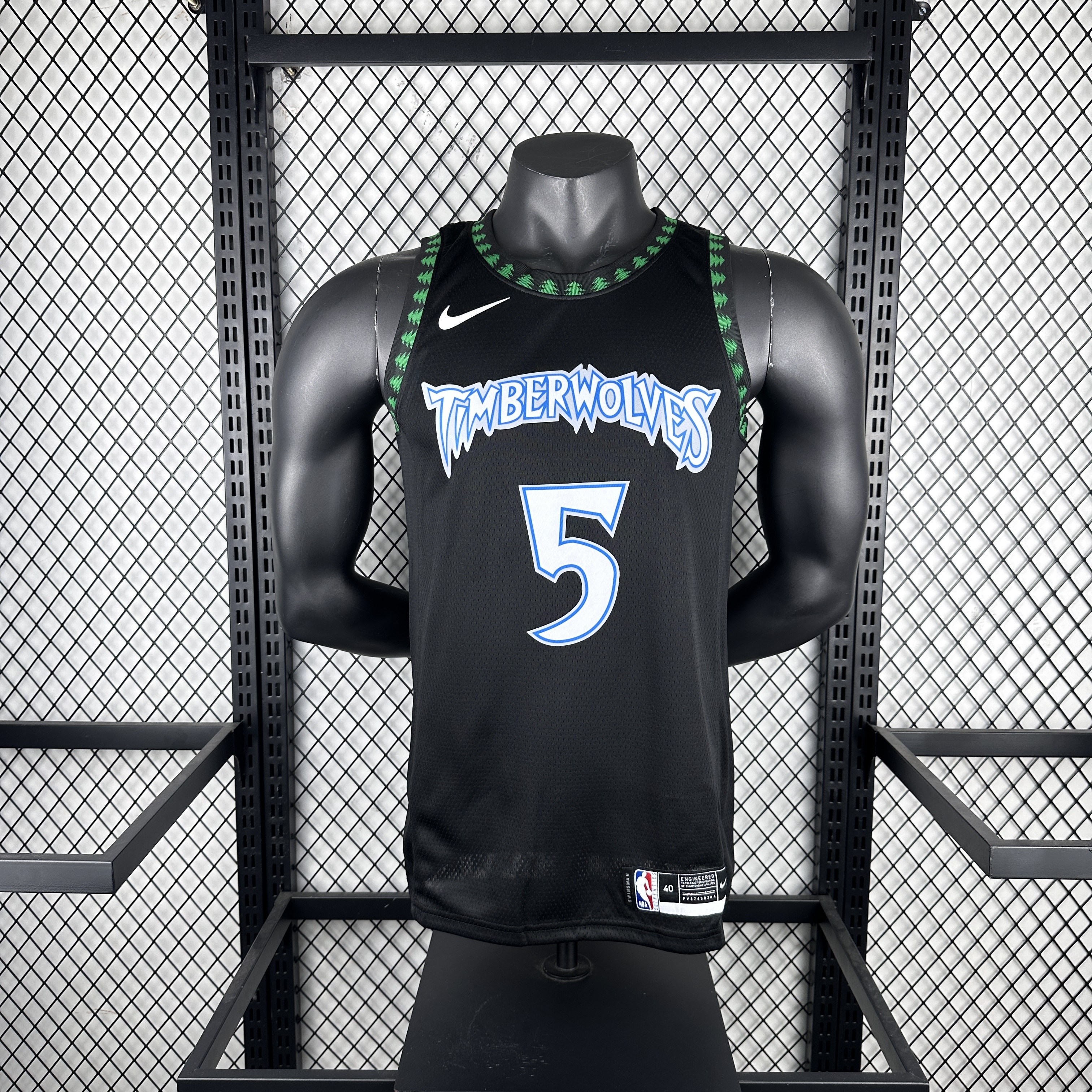 '18 vintage Timberwolves black No. 5 Edwards